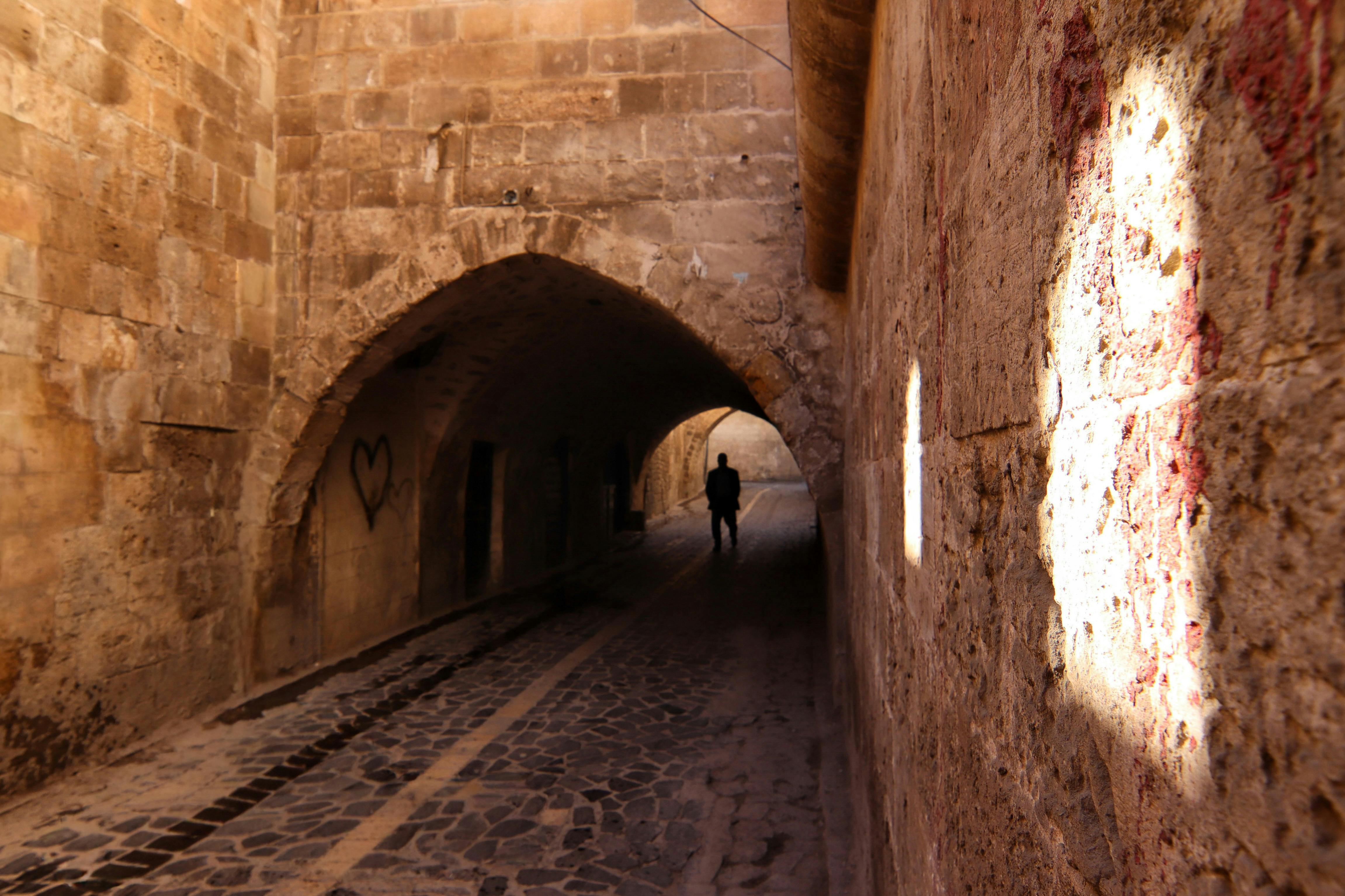 華碩推出「靈光e現」智慧點燈系統，科技助力傳統信仰創新傳承