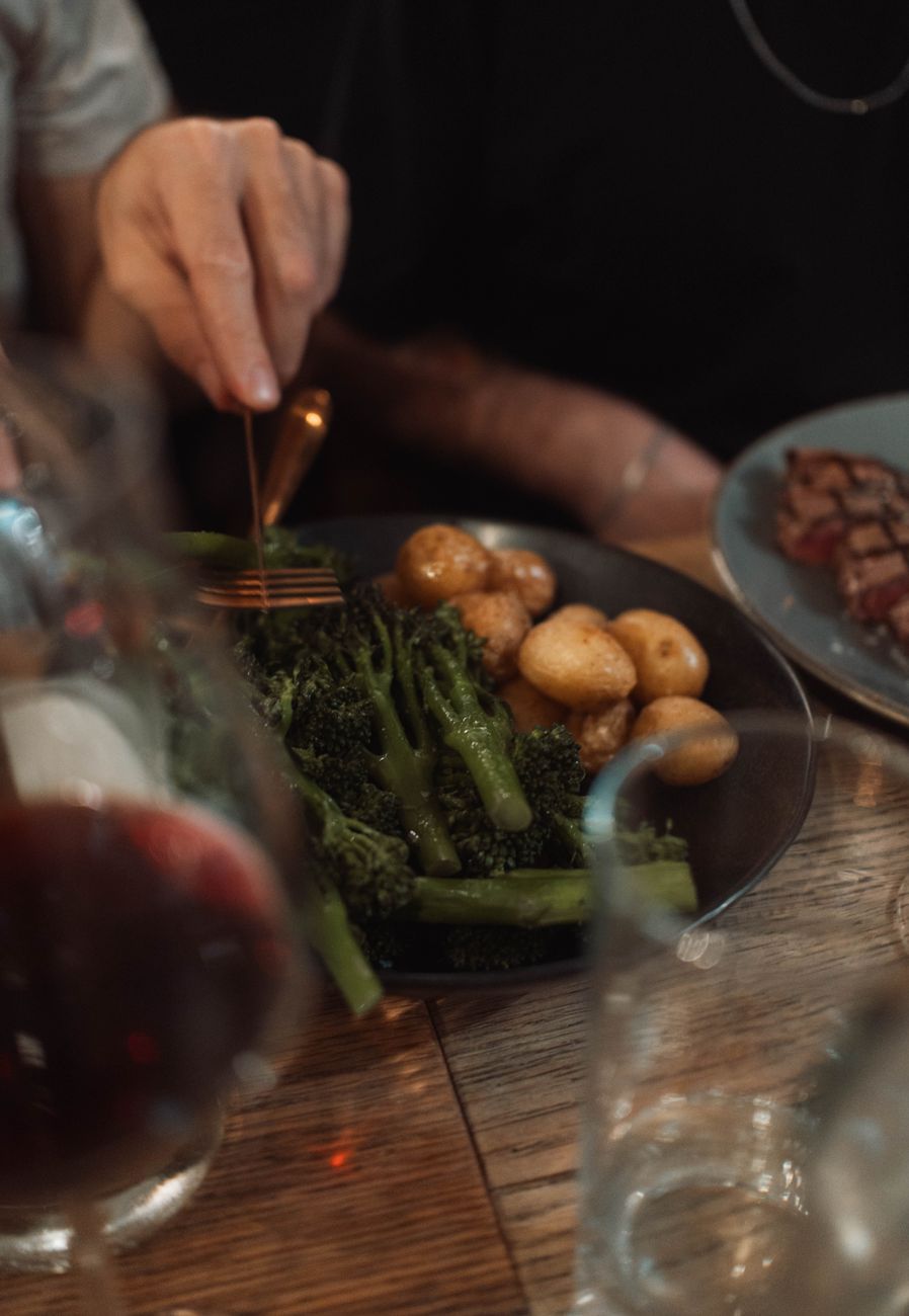 Same Food, Different Opinions: Taste Buds or Personality?
