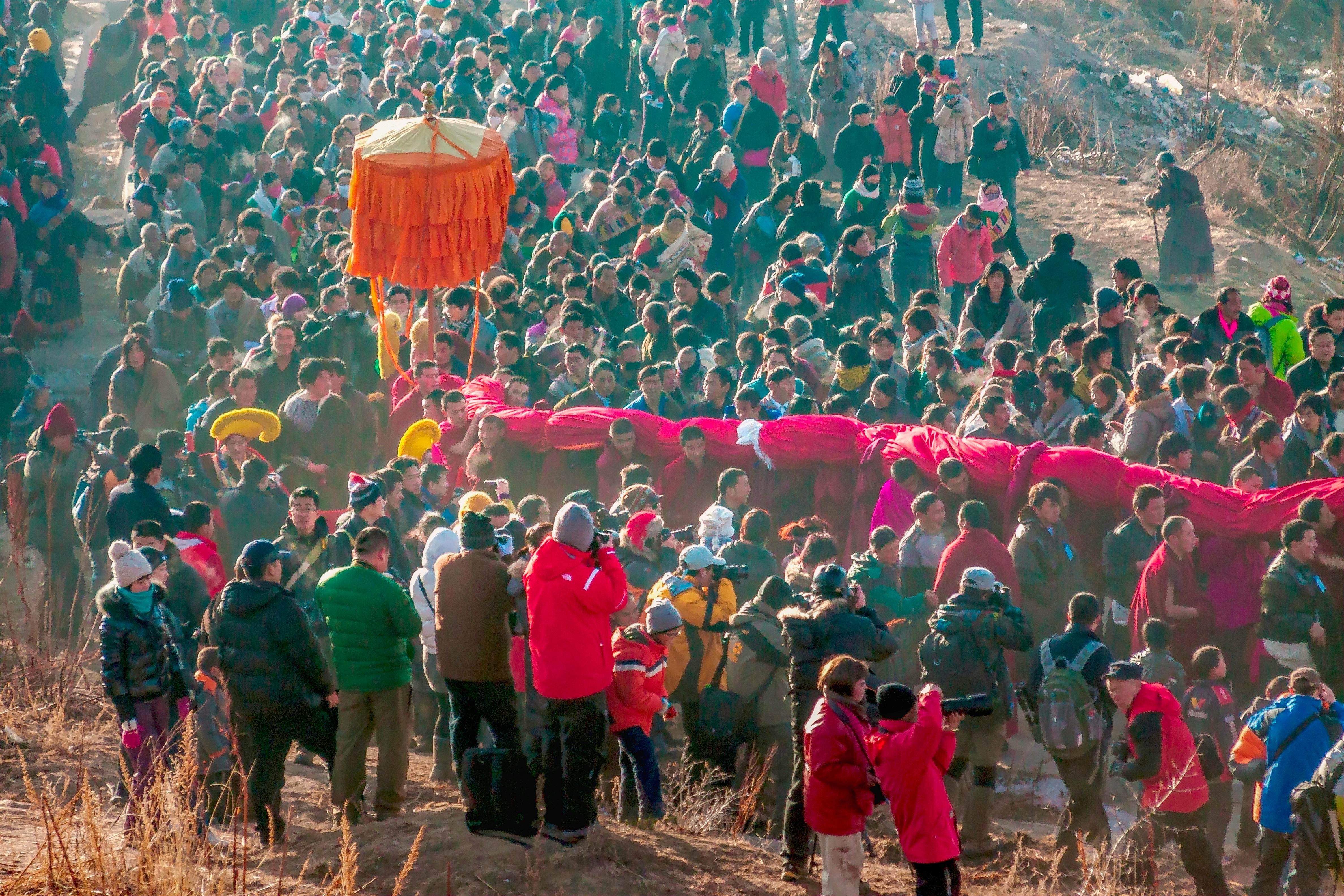 文總TEAM TAIWAN大遊行：臺灣燈會國際狂歡慶典盛況空前