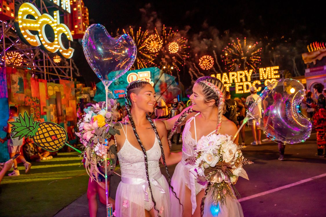 Bright Celebration at Music Festival Night · Free Stock Photo