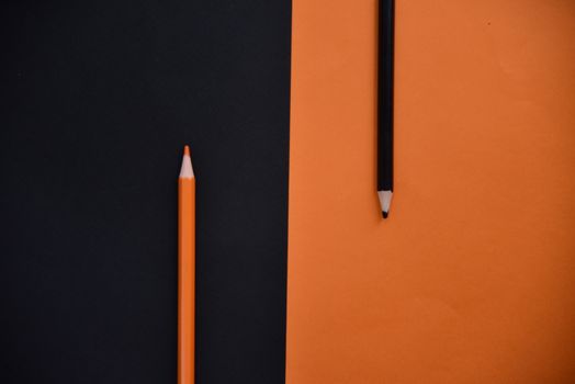 Friedliches Schwarz & Orange – Dunkles AMOLED Wallpaper