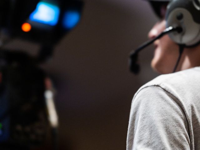 Radio drama is back, with a full cast around the microphones