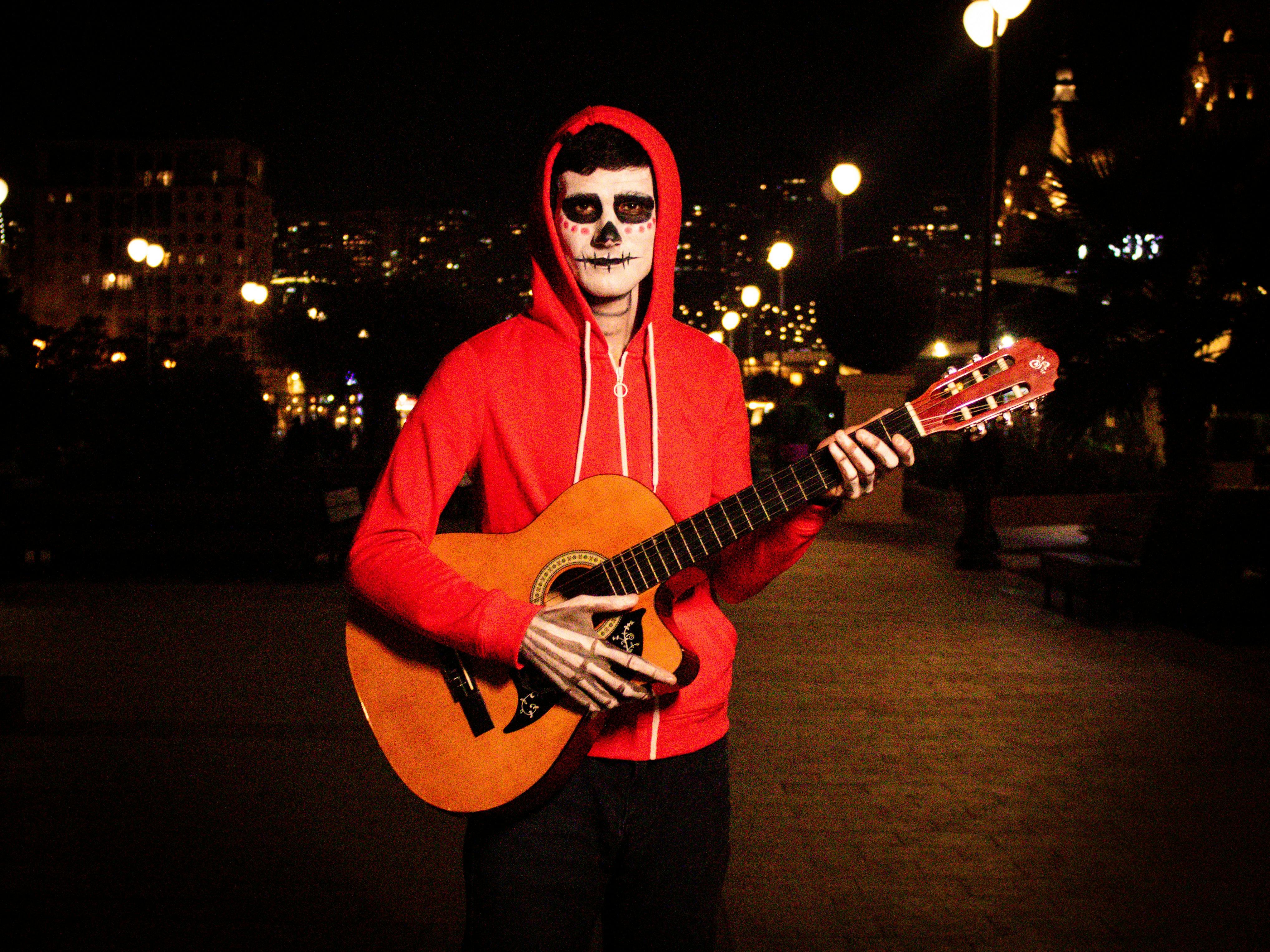 生活：看見光的社會性：從城市街道到居家照明的情感與文化對話