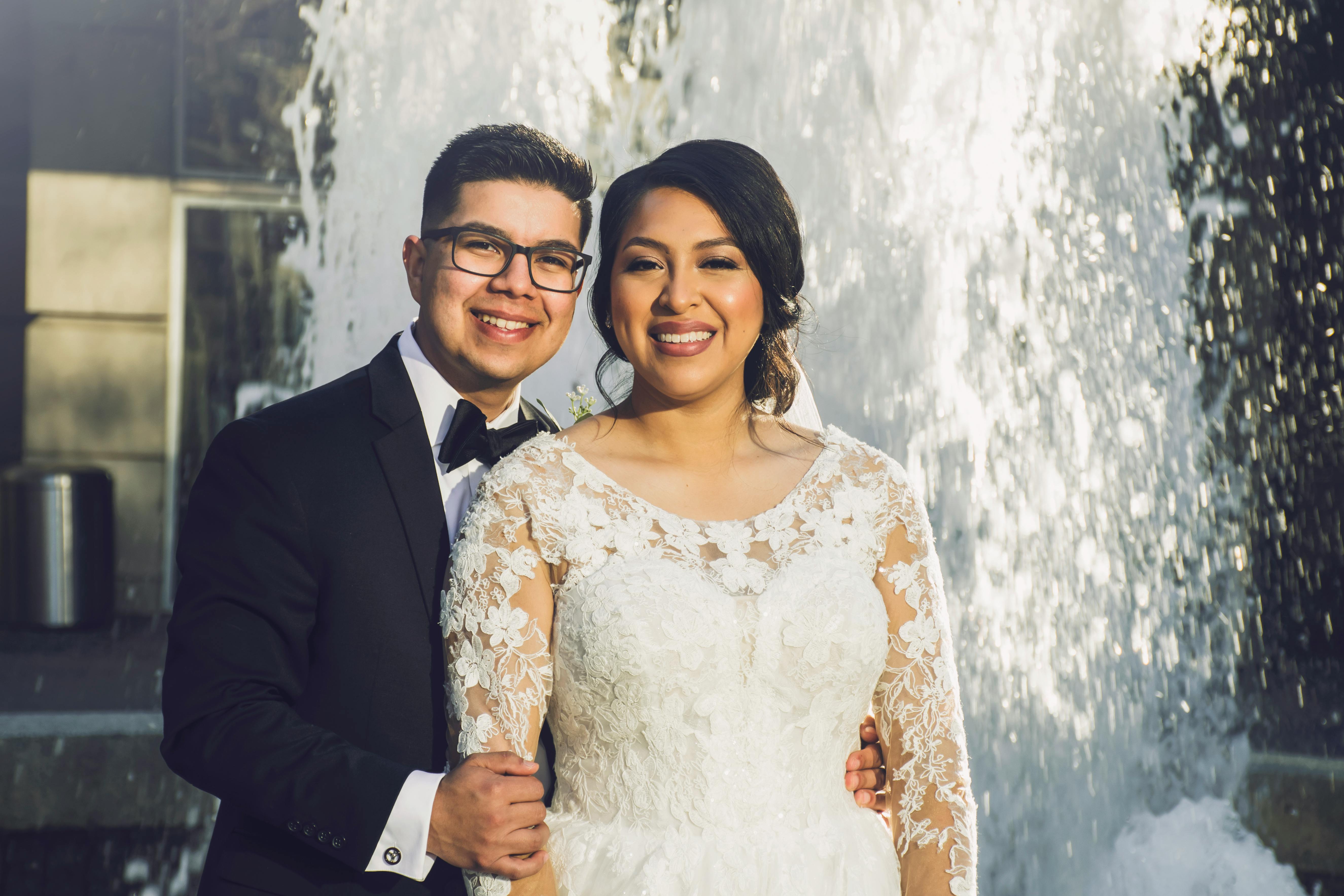 Downtown wedding event gives couples relaxed way to plan their big day — Photo by Gabriel Tovar on Pexels