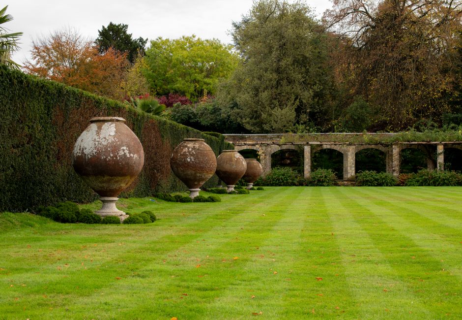 Planters & Garden Décor