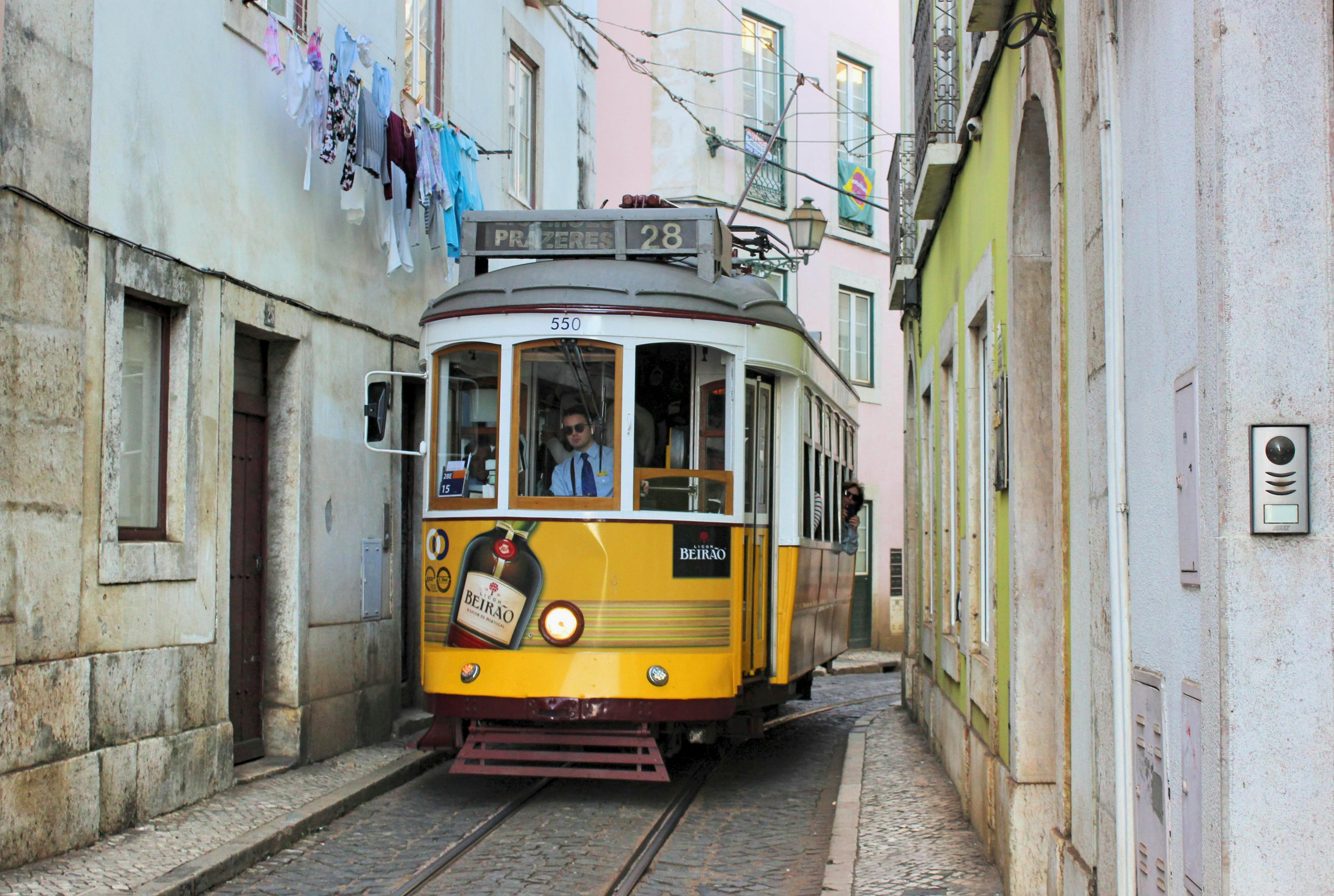 


<h3>1.1. Transports Publics</h3>
<p>Les <b>transports publics</b> au Portugal sont un choix privilégié pour les voyageurs soucieux de l’environnement et désireux d’explorer les villes en toute simplicité. Le pays dispose d’un réseau de bus, de trams et de métros bien développé dans ses principales agglomérations, facilitant ainsi la mobilité urbaine. Les voyageurs peuvent profiter d’un service fiable et accessible, idéal pour découvrir les attractions historiques et culturelles de chaque ville.</p>
<p>En utilisant les <i>transports publics</i>, vous pouvez également vous immerger dans la vie locale, rencontrer des habitants et découvrir des endroits authentiques que vous pourriez manquer autrement. De plus, c’est une option respectueuse de l’environnement, contribuant ainsi à la durabilité de vos voyages. Explorez notre guide détaillé pour tirer le meilleur parti des transports en commun au Portugal.</p>
<h3>1.2. Location de Voitures</h3>
<p>La <b>location de voitures</b> offre une flexibilité totale pour votre voyage au Portugal. Vous avez la possibilité de découvrir les joyaux cachés de la campagne, de visiter des régions éloignées et de suivre votre propre itinéraire. Les agences de location sont nombreuses et proposent une large gamme de véhicules pour répondre à vos besoins spécifiques, que ce soit une petite voiture citadine, un véhicule tout-terrain pour l’aventure ou une voiture de luxe pour un voyage confortable.</p>
<p>En optant pour la <i>location de voitures</i>, vous avez la liberté de partir à l’aventure à votre rythme, de vous arrêter où bon vous semble et de créer des souvenirs inoubliables. Cependant, il est essentiel de comprendre les règles de conduite locales, les exigences en matière de permis de conduire et les considérations relatives à l’assurance. Notre guide détaillé vous aidera à planifier votre expérience de location de voitures au Portugal en toute confiance.</p>
<h3>1.3. Vélos et Trottinettes Électriques</h3>
<p>L’utilisation de <b>vélos et trottinettes électriques</b> gagne en popularité au Portugal, offrant une manière écologique et pratique de se déplacer dans les villes. Ces moyens de transport vous permettent de profiter de la mobilité tout en réduisant votre empreinte carbone. Vous pouvez explorer les quartiers historiques, longer les côtes pittoresques et découvrir les parcs urbains à votre rythme.</p>
<p>Les <i>vélos et trottinettes électriques</i> sont particulièrement adaptés pour les voyageurs qui recherchent une expérience immersive et active. Ils sont faciles à louer et à utiliser, avec des bornes de location dispersées dans de nombreuses villes. Découvrez comment tirer le meilleur parti de cette option de transport respectueuse de l’environnement grâce à notre guide pratique.</p>
<h3>1.4. Covoiturage</h3>
<p>Le <b>covoiturage</b> est une option économique et conviviale pour se déplacer au Portugal. Il permet de partager les frais de voyage avec d’autres personnes, de rencontrer des locaux et de tisser des liens sociaux pendant vos déplacements. De nombreuses plateformes en ligne facilitent la mise en relation des conducteurs et des passagers, ce qui rend cette option de plus en plus populaire.</p>
<p>Le <i>covoiturage</i> est également un excellent moyen de réduire l’empreinte carbone de vos voyages, en limitant le nombre de véhicules sur la route. Si vous êtes ouvert à de nouvelles rencontres et que vous souhaitez économiser de l’argent tout en explorant le Portugal, consultez notre guide pour tout savoir sur le covoiturage dans le pays.</p>
<p> » /><br />
Dans le cadre de notre exploration des différentes facettes du <b>transport au Portugal</b>, il est essentiel de commencer par examiner en détail les nombreuses options à disposition. Ce chapitre, intitulé « 1. Les Options de Transport au Portugal », constitue la base de votre compréhension des choix de déplacement dans ce magnifique pays. Le Portugal, avec sa riche <b><a href=