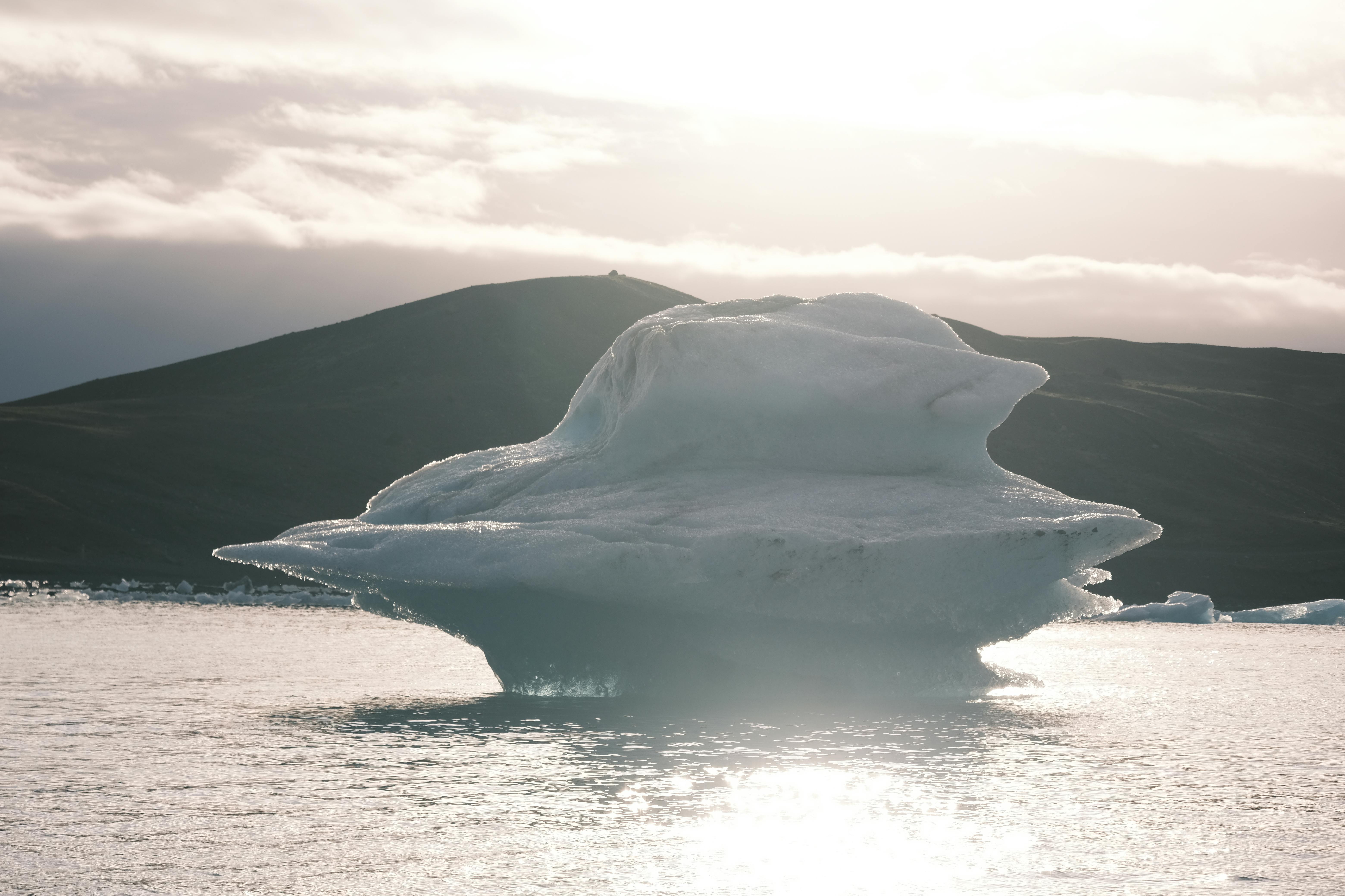 UFO Sightings Increase: What It Means for Enthusiasts and Researchers