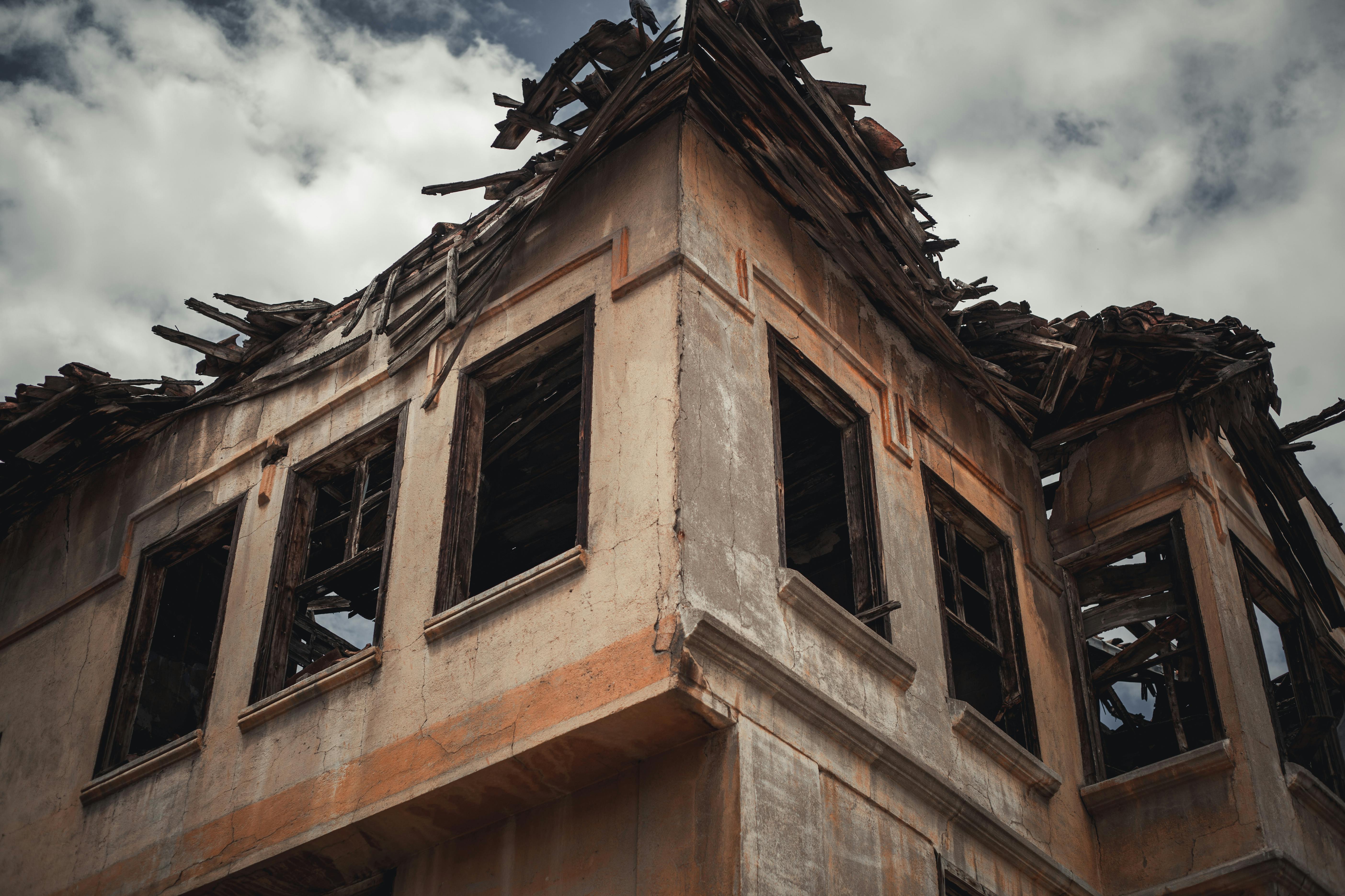 The Energy Vampires Haunting Your Home — Photo by Talha Uğuz on Pexels