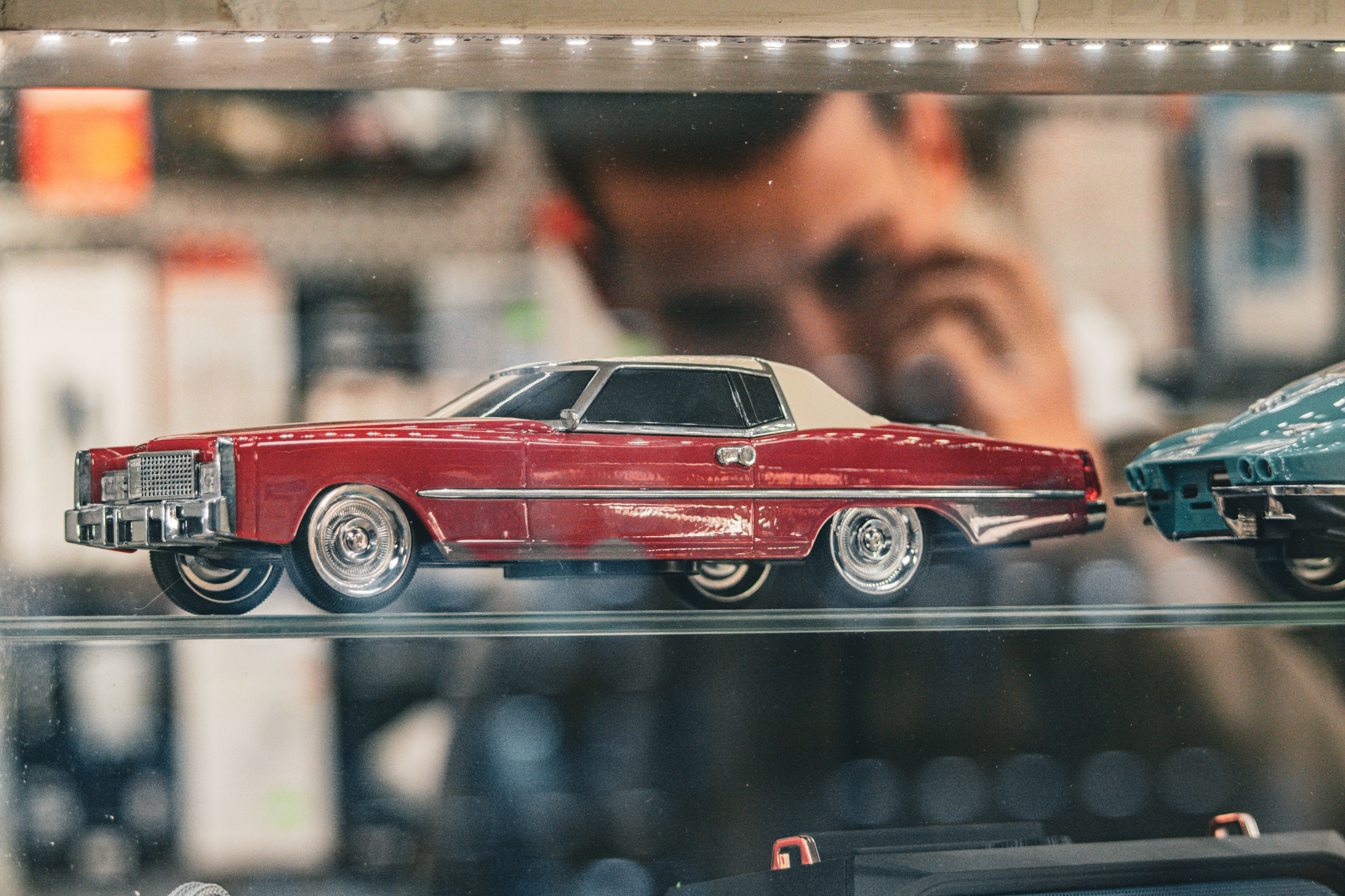 General Motors Asks Suppliers to Exit China Supply Chain Amid Trade Tensions — Photo by İrem Çevik on Pexels