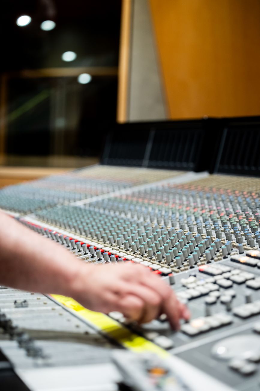 recording studio mixing desk
