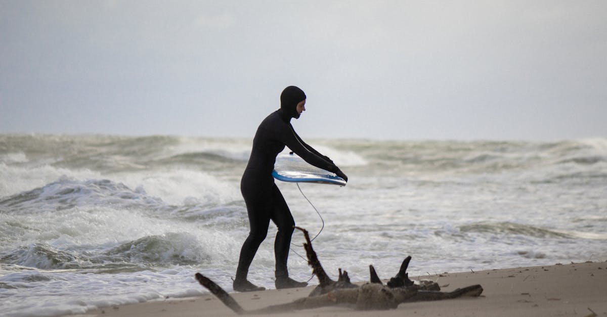 2025臺灣國際衝浪公開賽11月4日盛大開幕 台東金樽熱力引爆東海岸