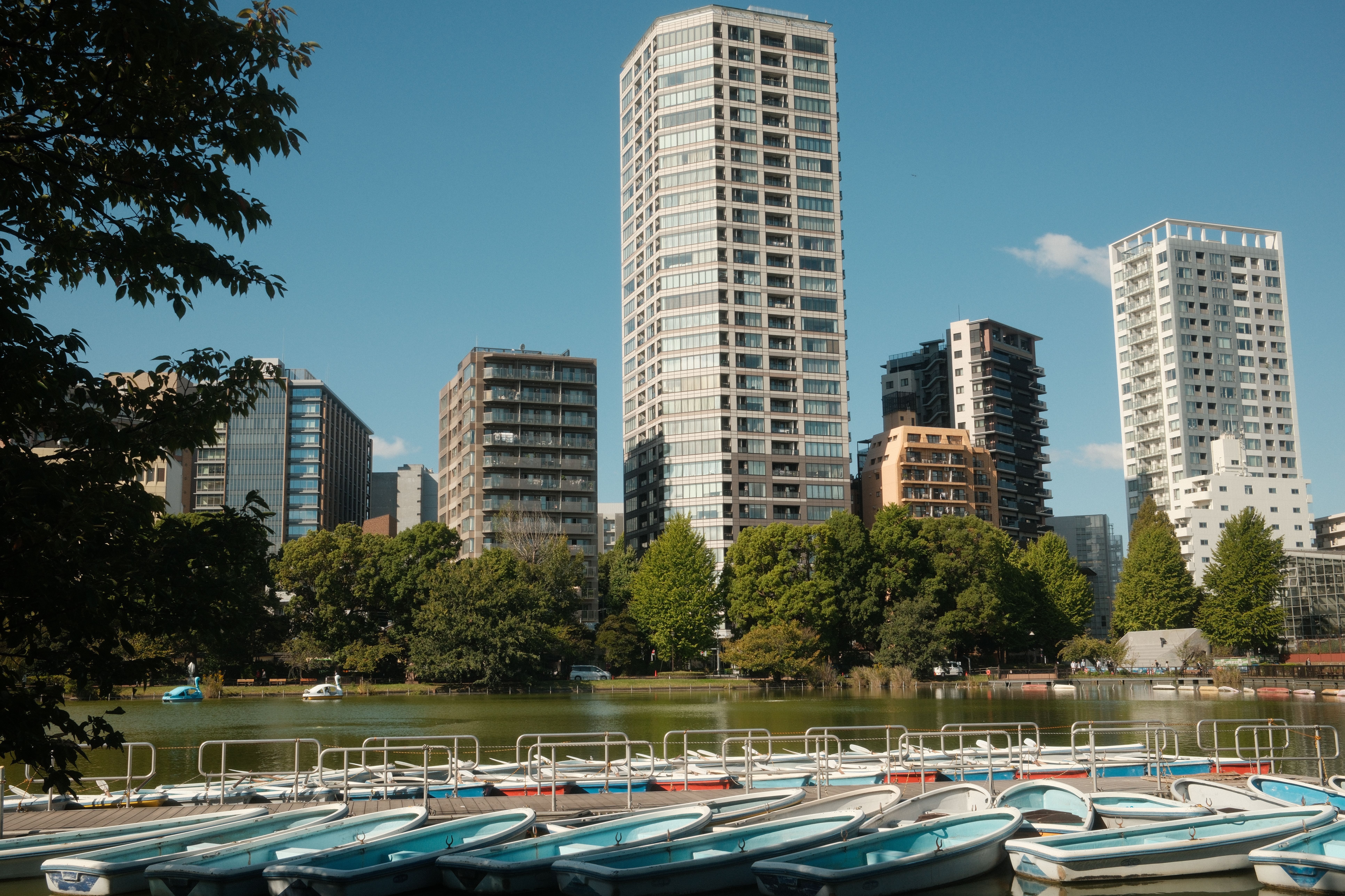 Audio Guide Tokyo — Offline Routes, Clear Pricing | Audiala