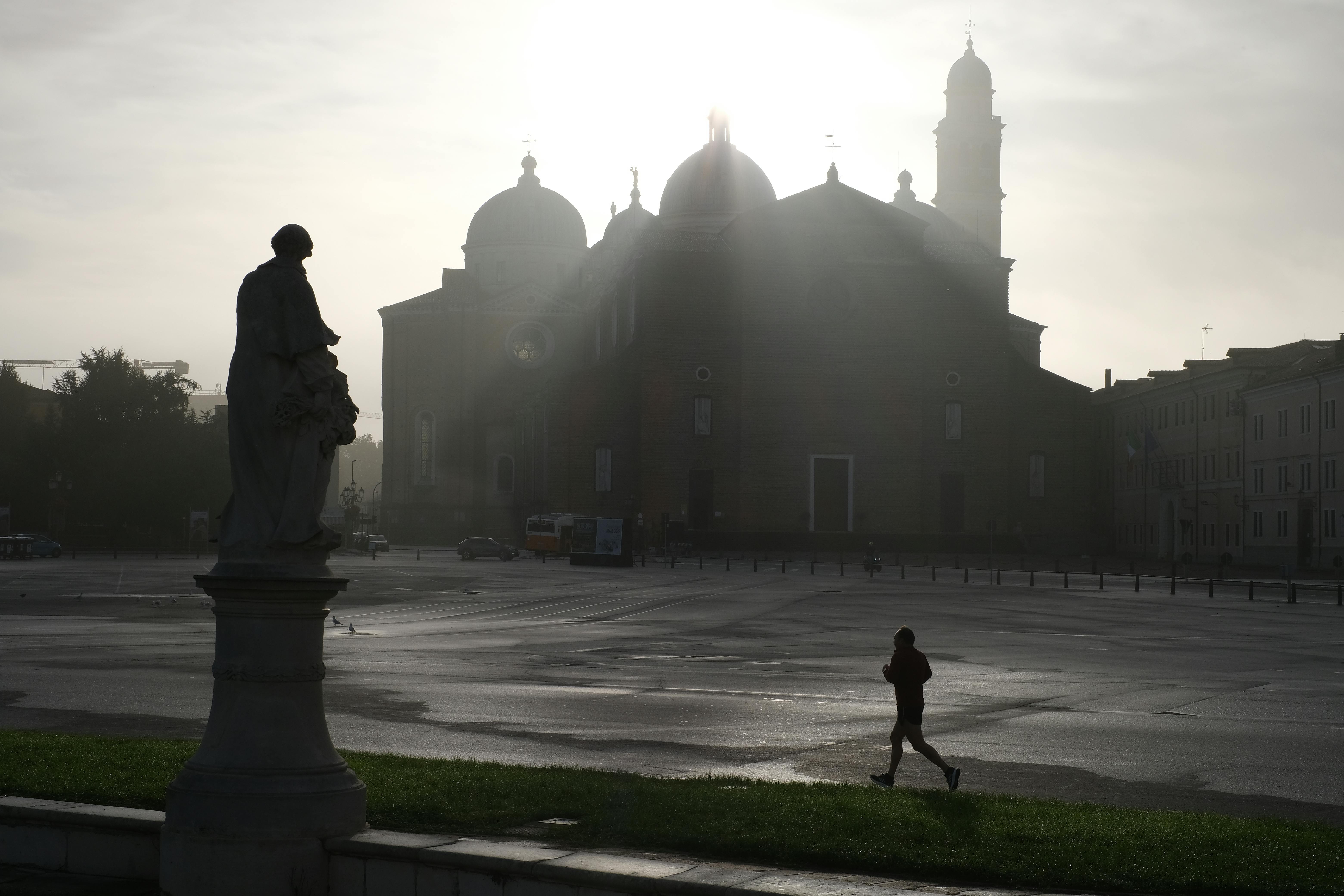 慢節奏生活遊戲《心動小鎮》首度封測開跑，簽到送白色小轎車