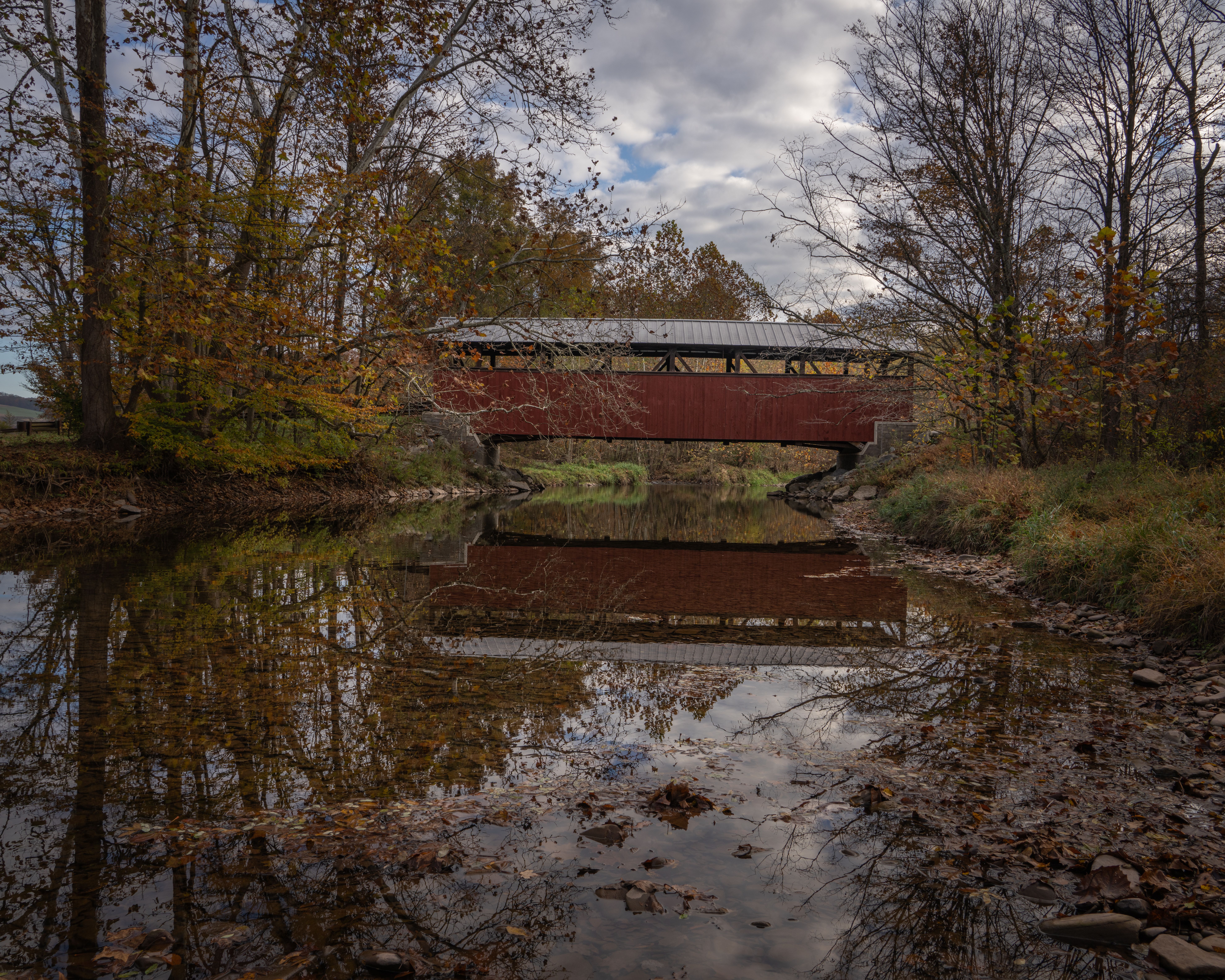 Reconstructed 1904 covered bridge over the Red River at Port Royal State Historic Park