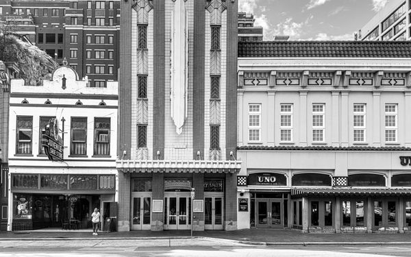 Downtown New Orleans Retail Condo Trades for $7.2 Million Near Superdome