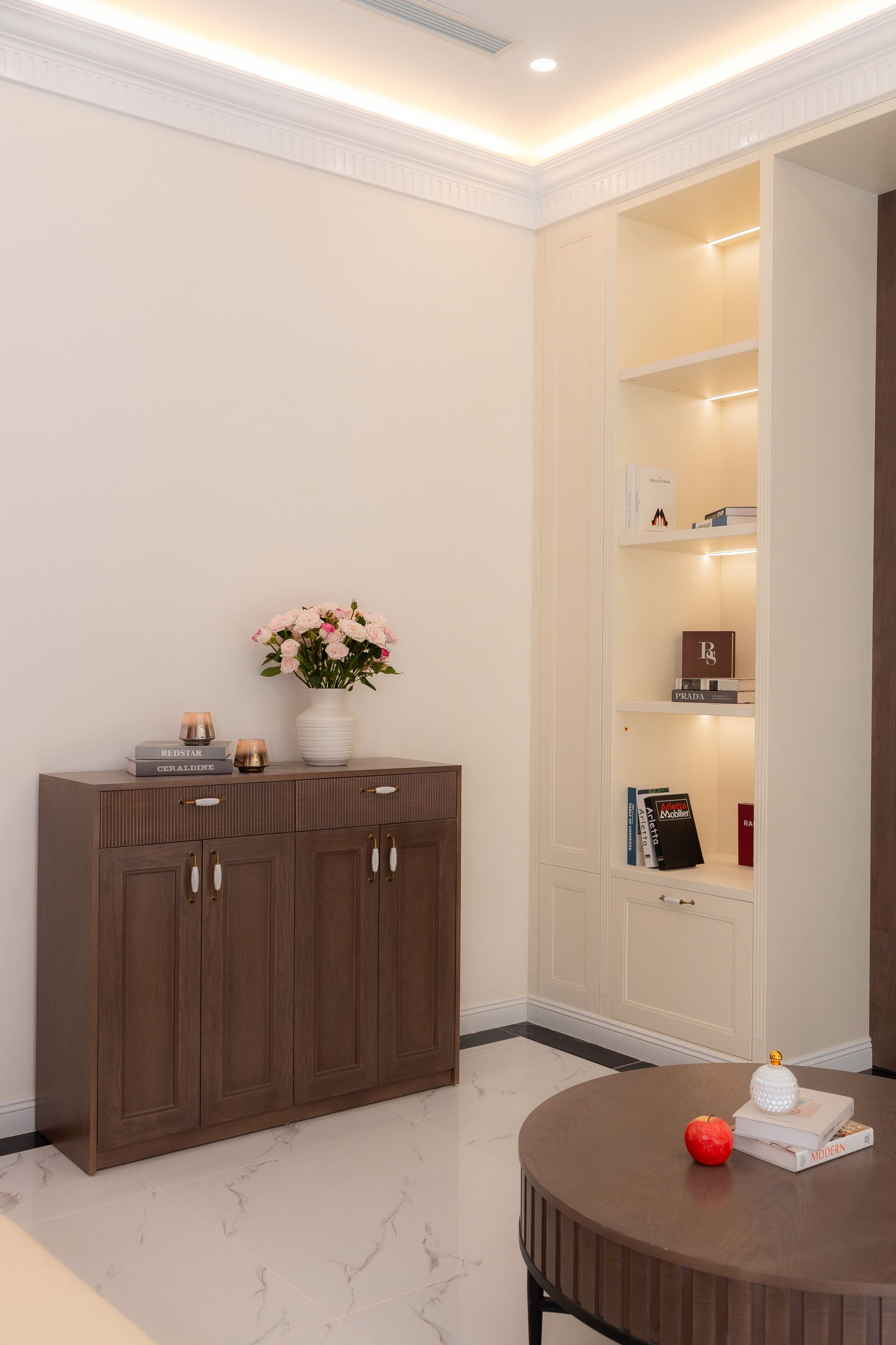 How to Declutter Before Selling: A Room-by-Room Checklist