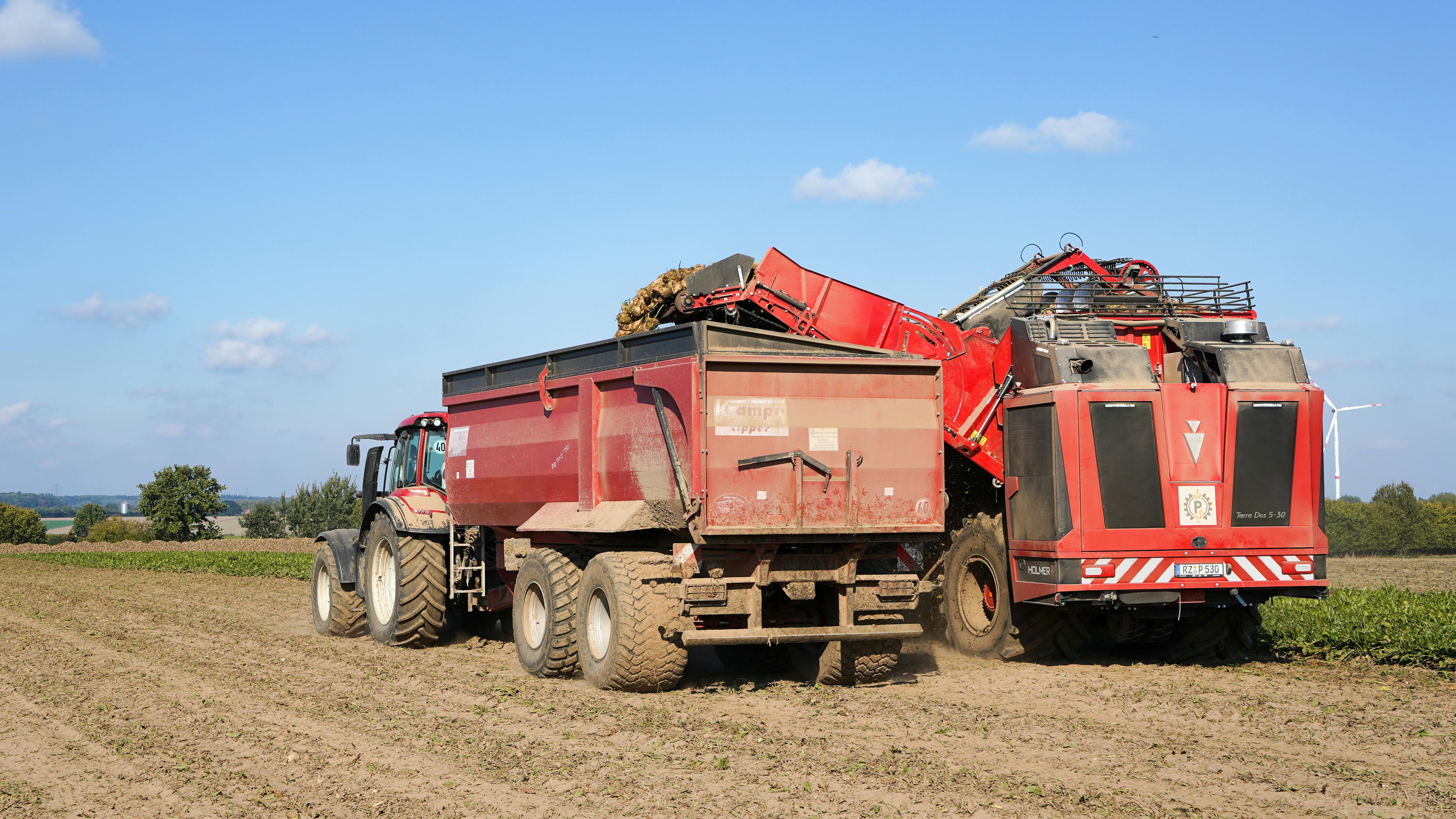 財經：達運光電世代傳承新里程碑 戴家欣接任營運長