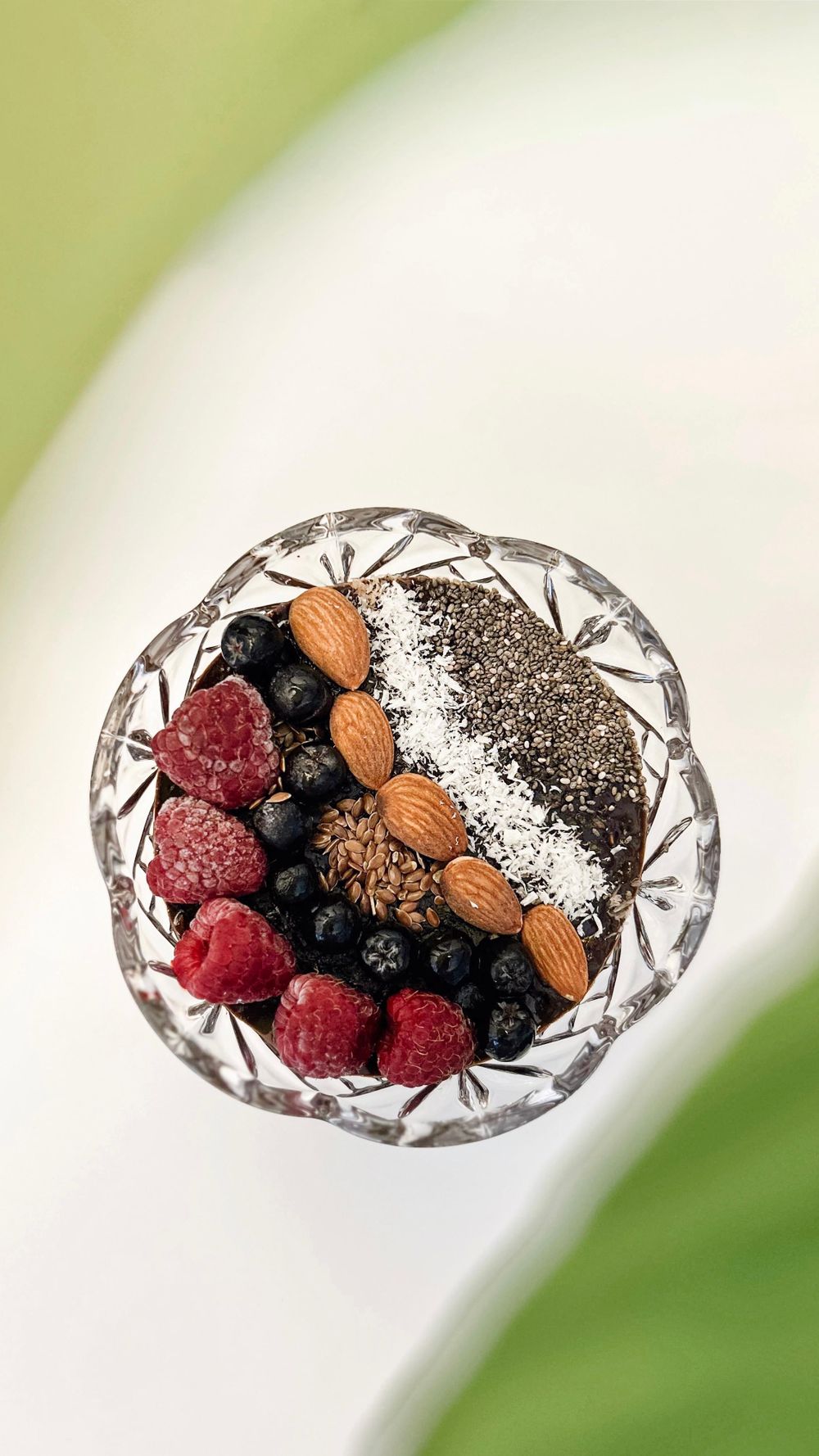Berry yogurt bowl healthy snack recipe