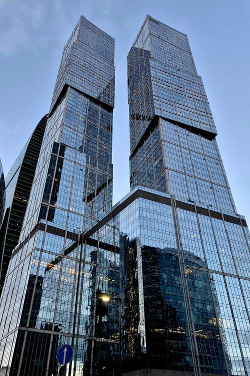 Free Stunning view of modern skyscrapers in Moscow, reflecting urban architecture and skyline. Stock Photo