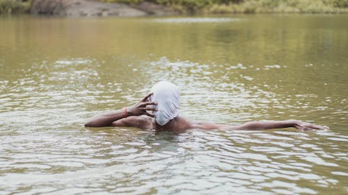 Δωρεάν στοκ φωτογραφιών με άνδρας, βρεγμένος, κολύμπι
