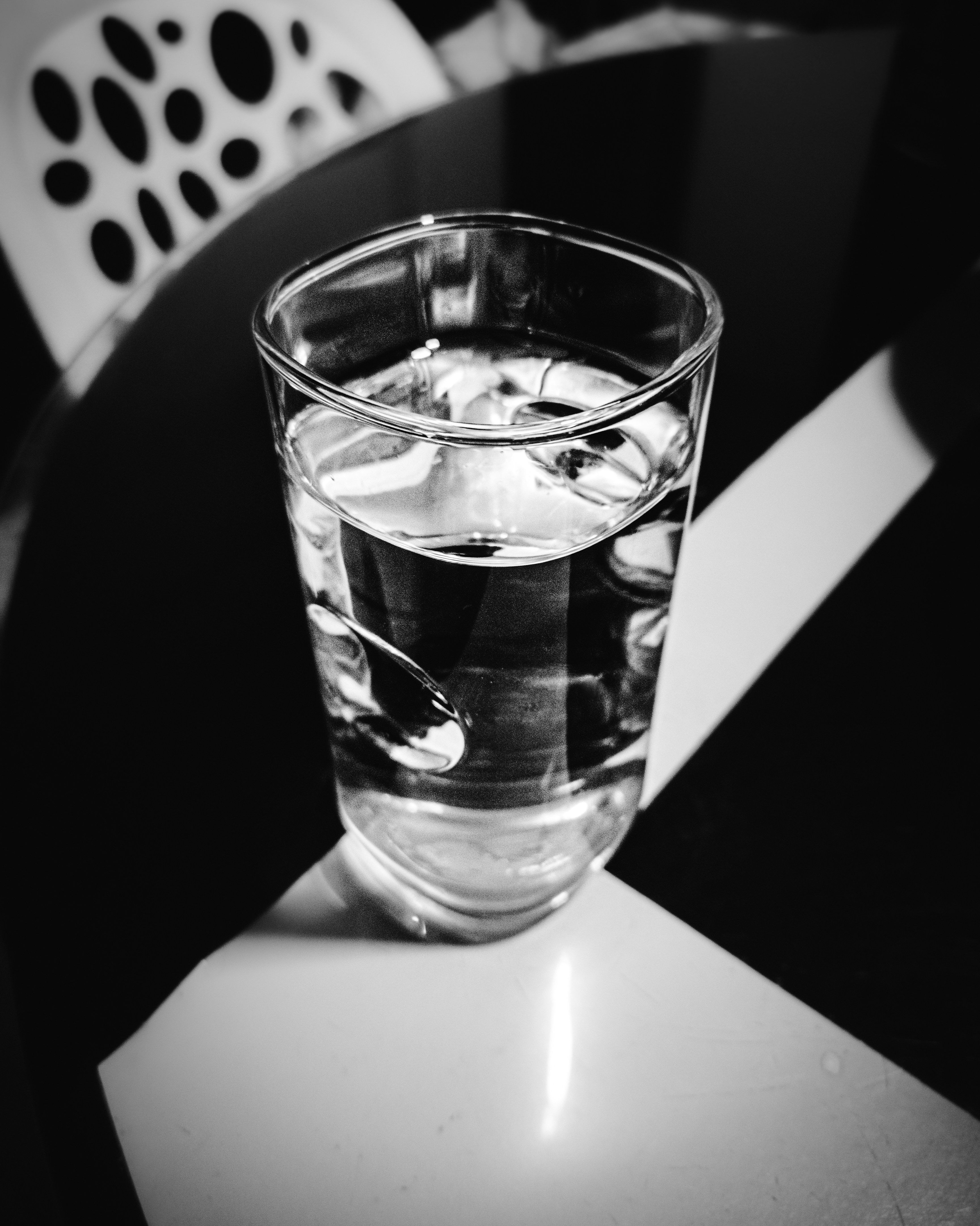 healthy habits when stressed — Glass Of Water. Photo: Pexels