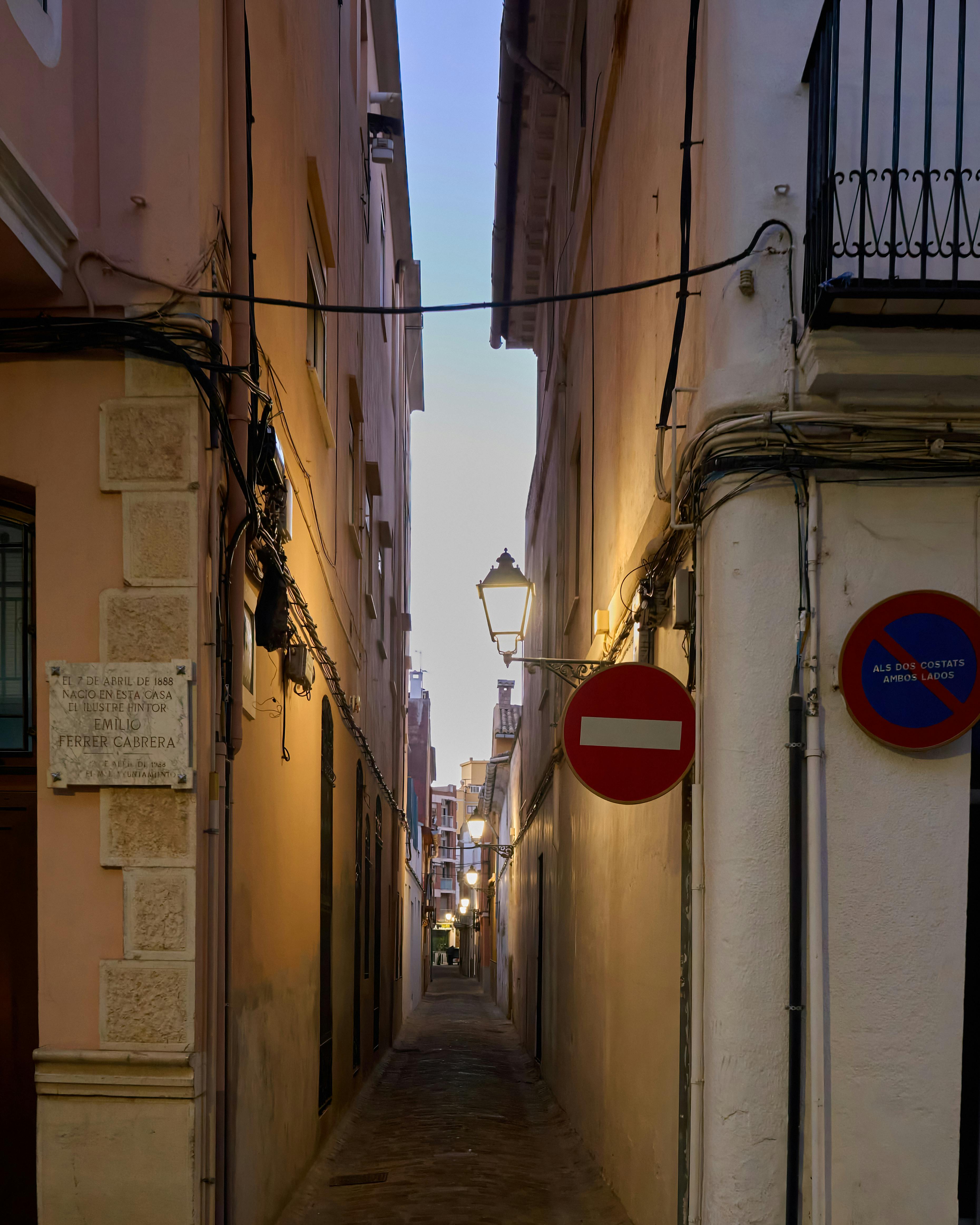 Distrigaz a oprit temporar vineri seară alimentarea cu gaze naturale a unui bloc din Sectorul 5