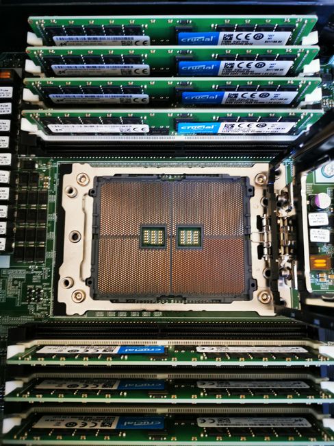 智譜AI啟動5萬片國產晶片、API用戶逼近700萬:中國AI算力自主化的轉折點,2027年兆級市場誰能卡位? 智譜AI啟動5萬片國產晶片、API用戶逼近700萬:中國AI算力自主化的轉折點,2027年兆級市場誰能卡位?