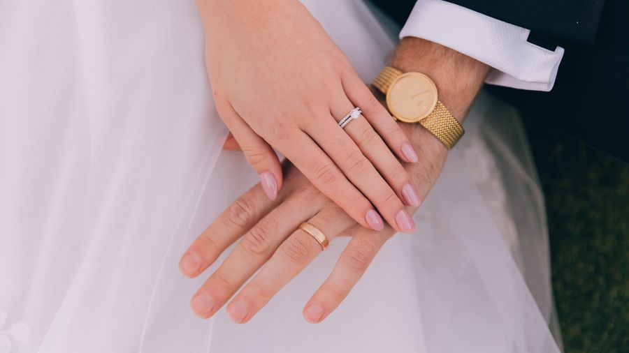 Lab-Grown vs. Natural Diamonds: What's the Difference?
