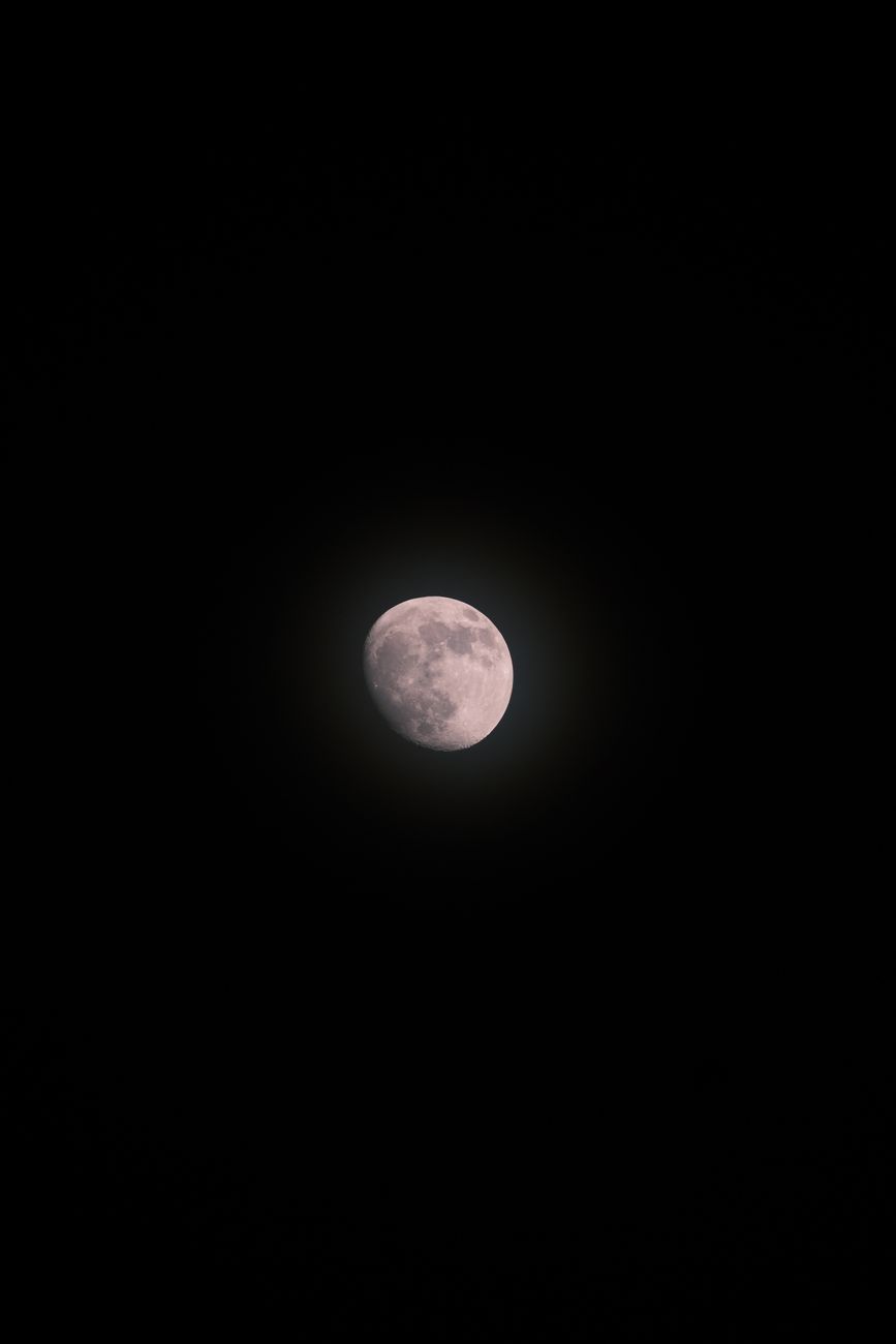 Himmel & Nacht im Universum – Faszinierende Kosmos-Aufnahme (von Thuan Pham, 5152×7728, #34580144)