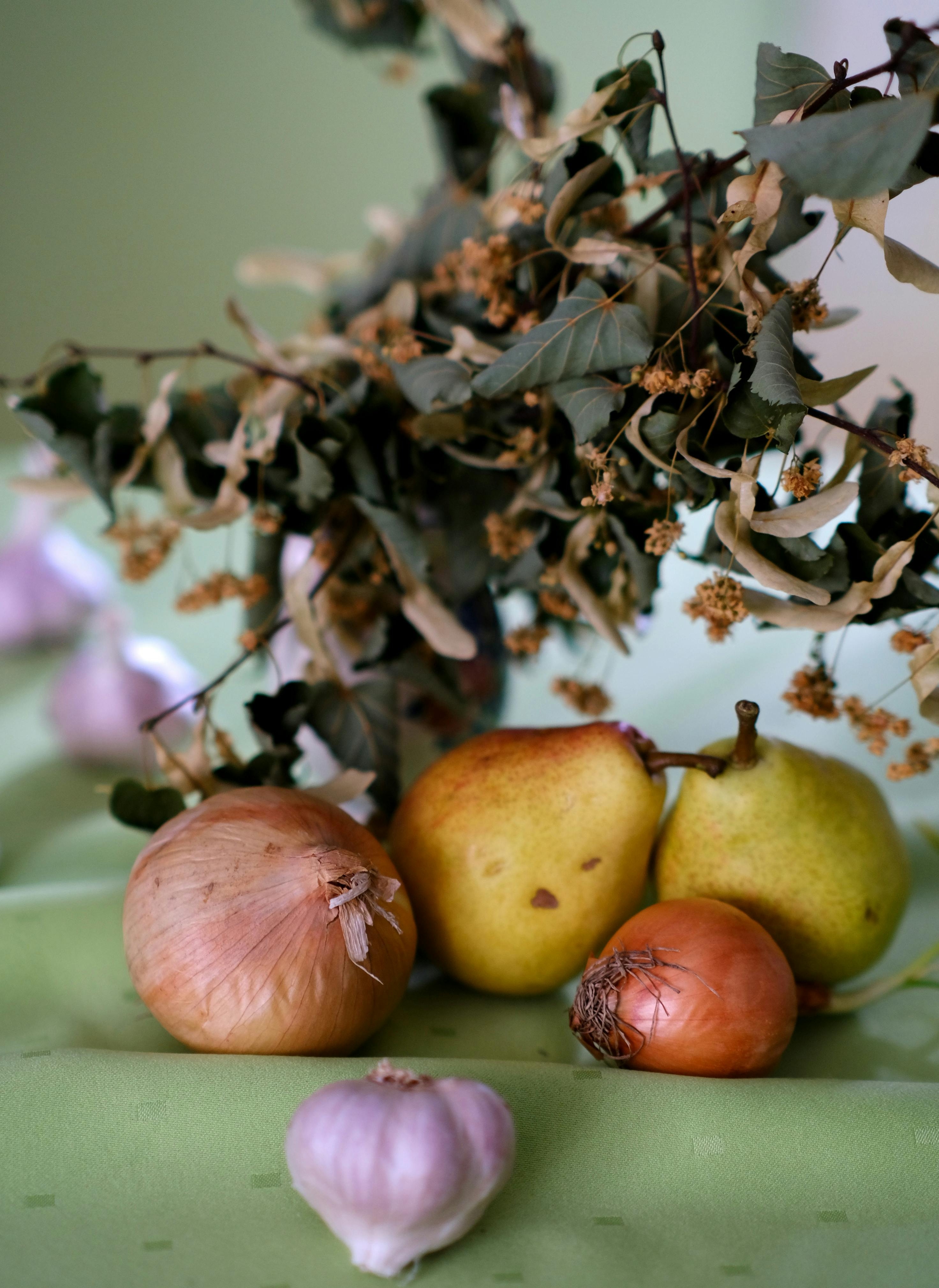 stored cured garlic onions UK