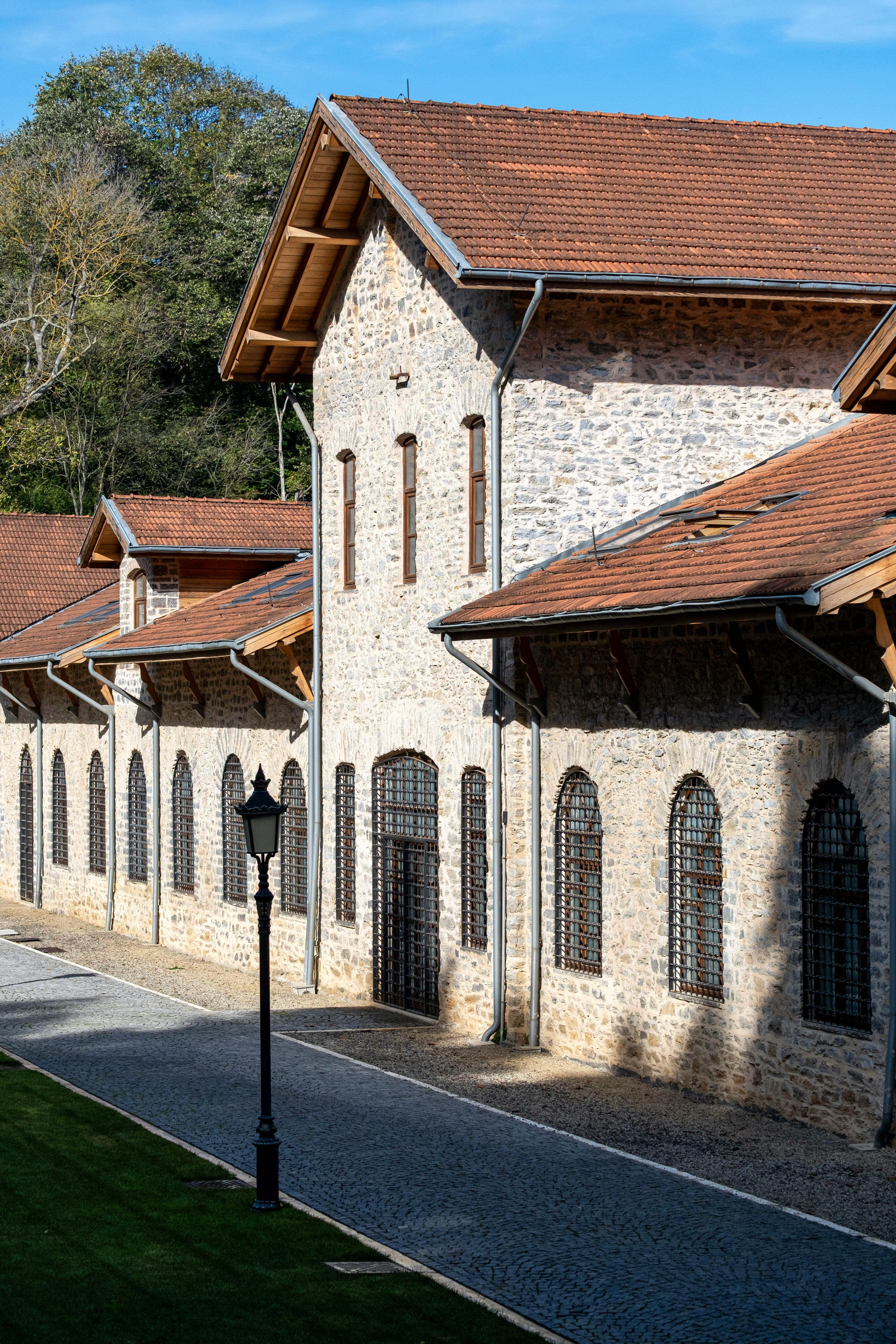 Gratis Immagine gratuita di @all'aperto, alberi, architettura Foto a disposizione