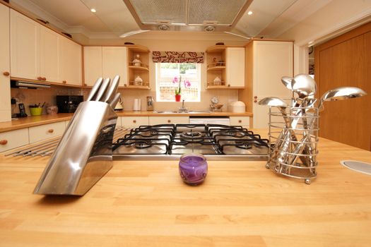 Detail material stainless steel pada peralatan dapur industri