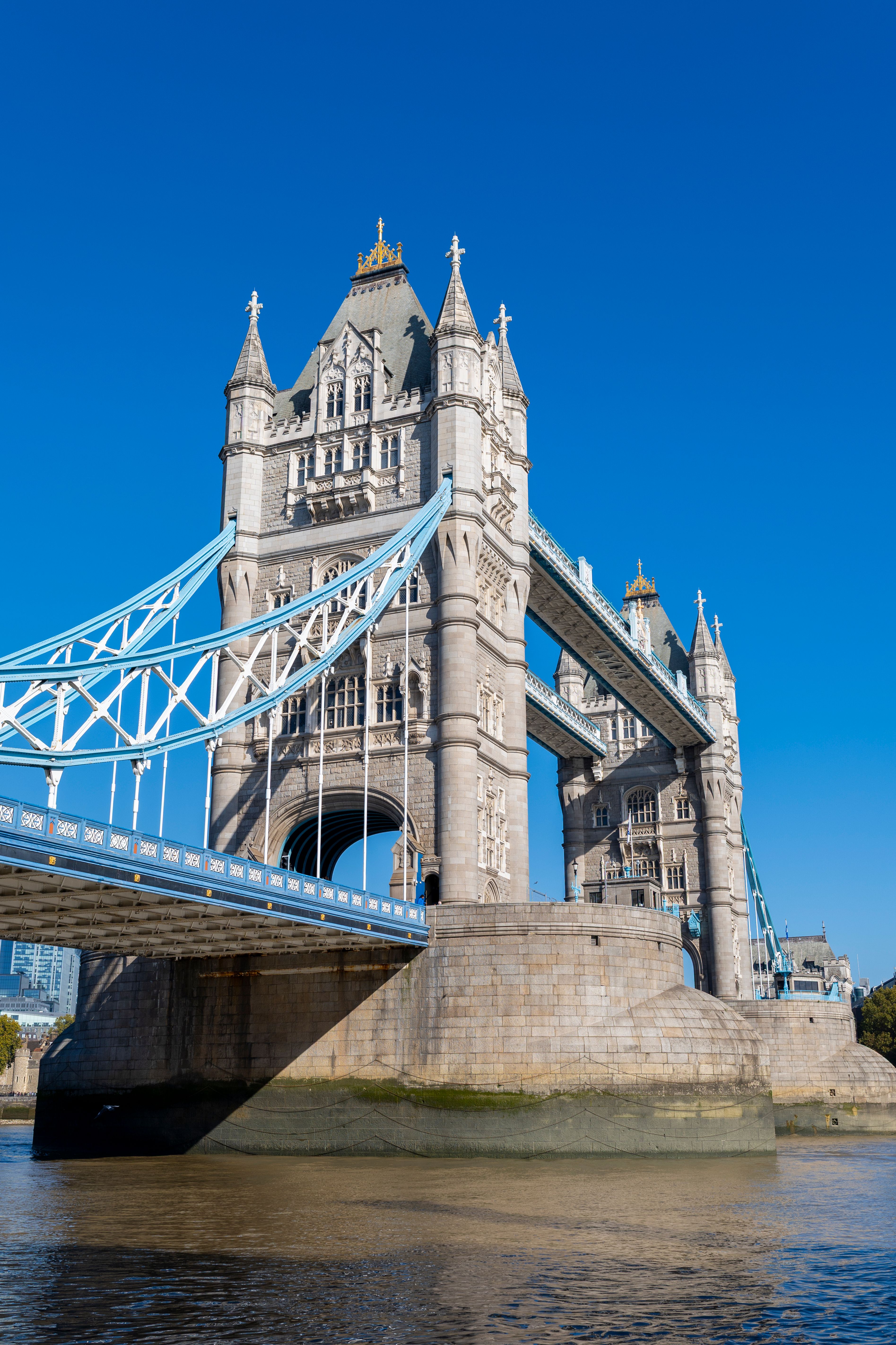 Tower Bridge Over Thames in London on a Sunny Day · Free Stock Photo