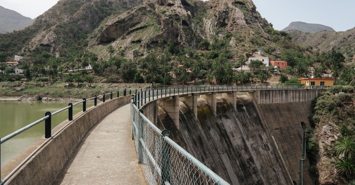 Peaceful walkway along a dam in Vallehermoso, Canary Islands, Spain.