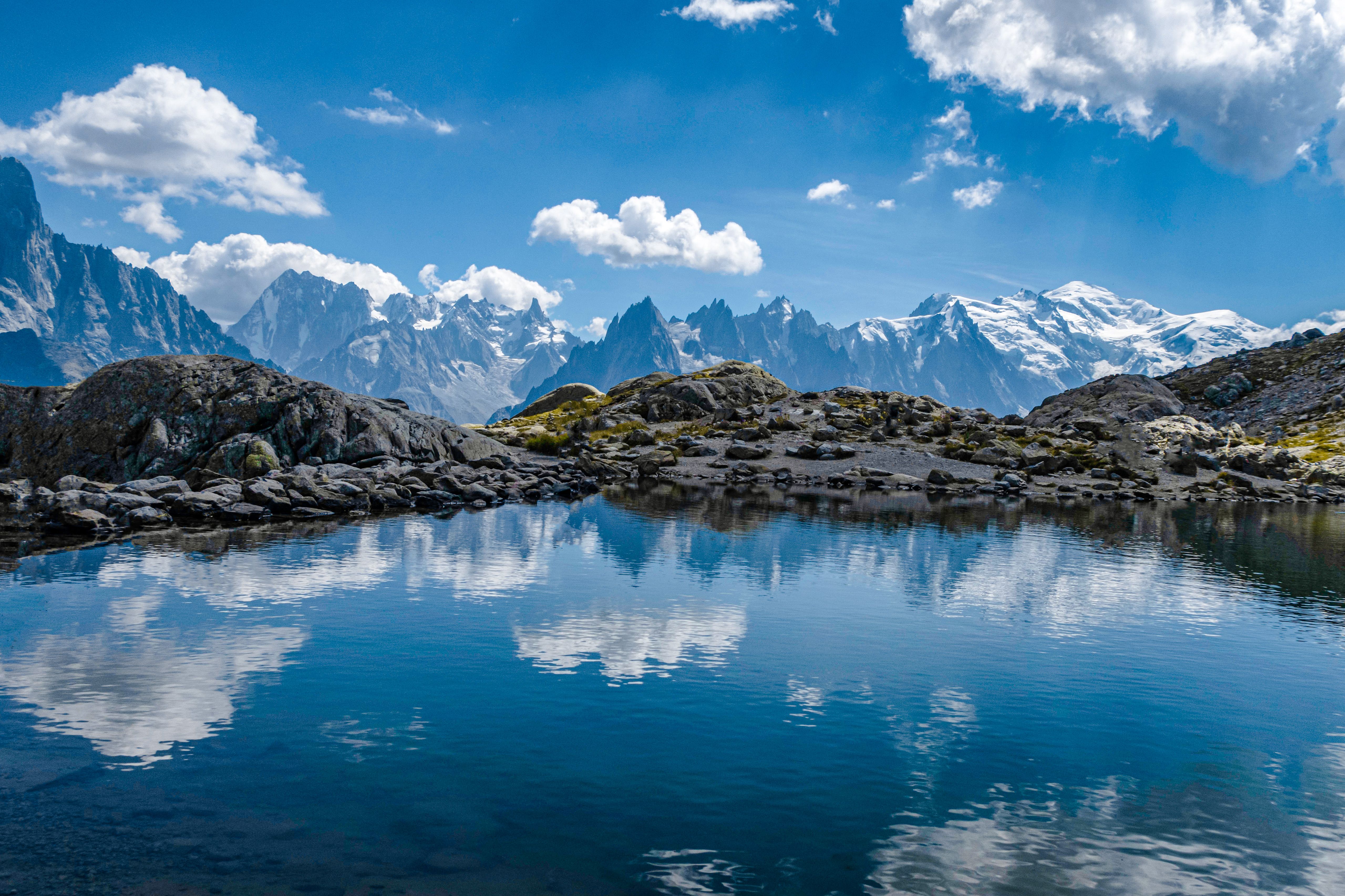 Scenic Reflection of Mont Blanc in Lake · Free Stock Photo