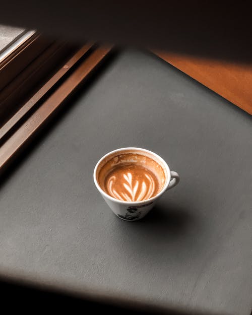 Gratis lagerfoto af espresso, kaffe, kaffekunst