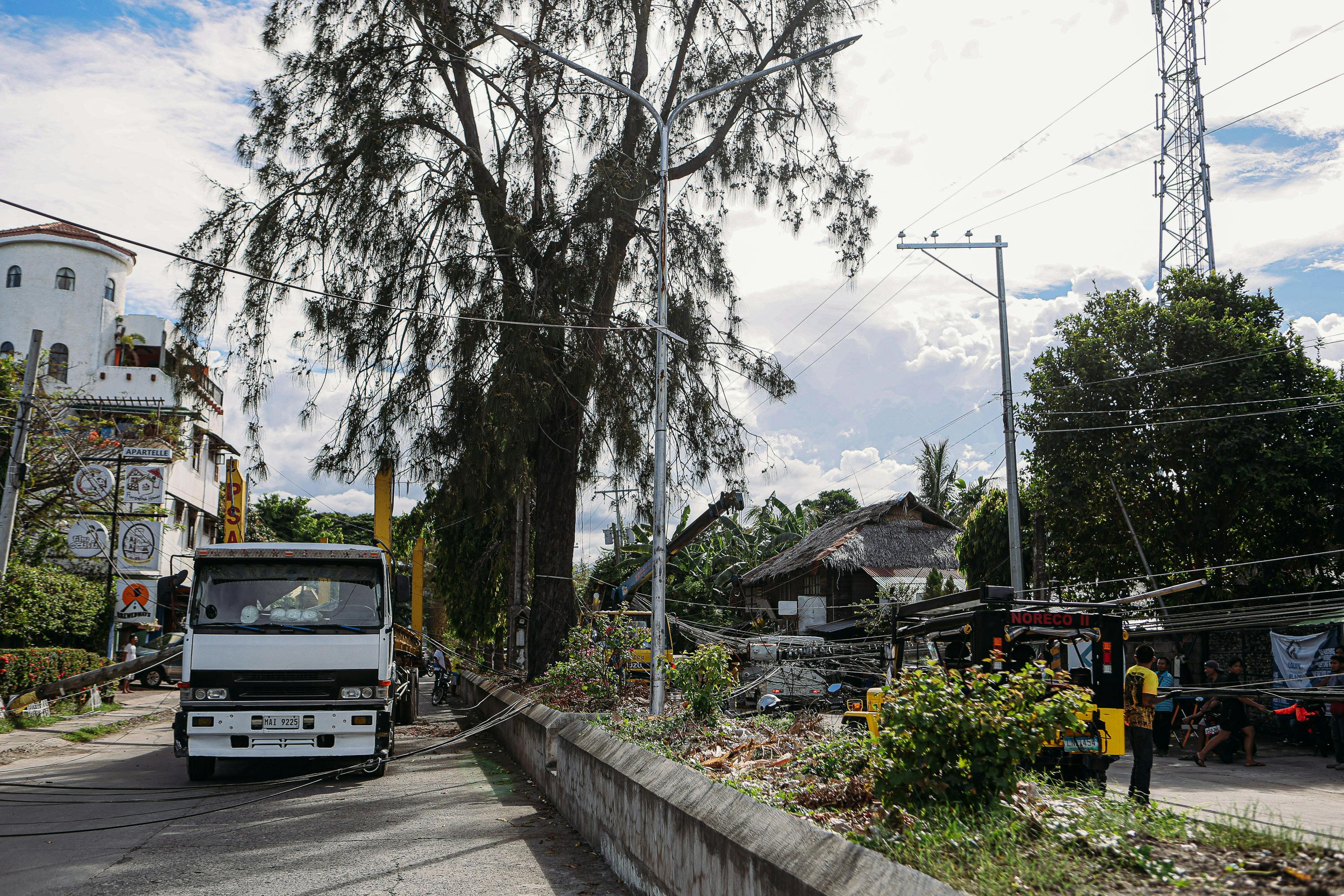 Accident mortal între Podari și Radovan – doi decedați și o persoană încarcerată, trafic blocat complet