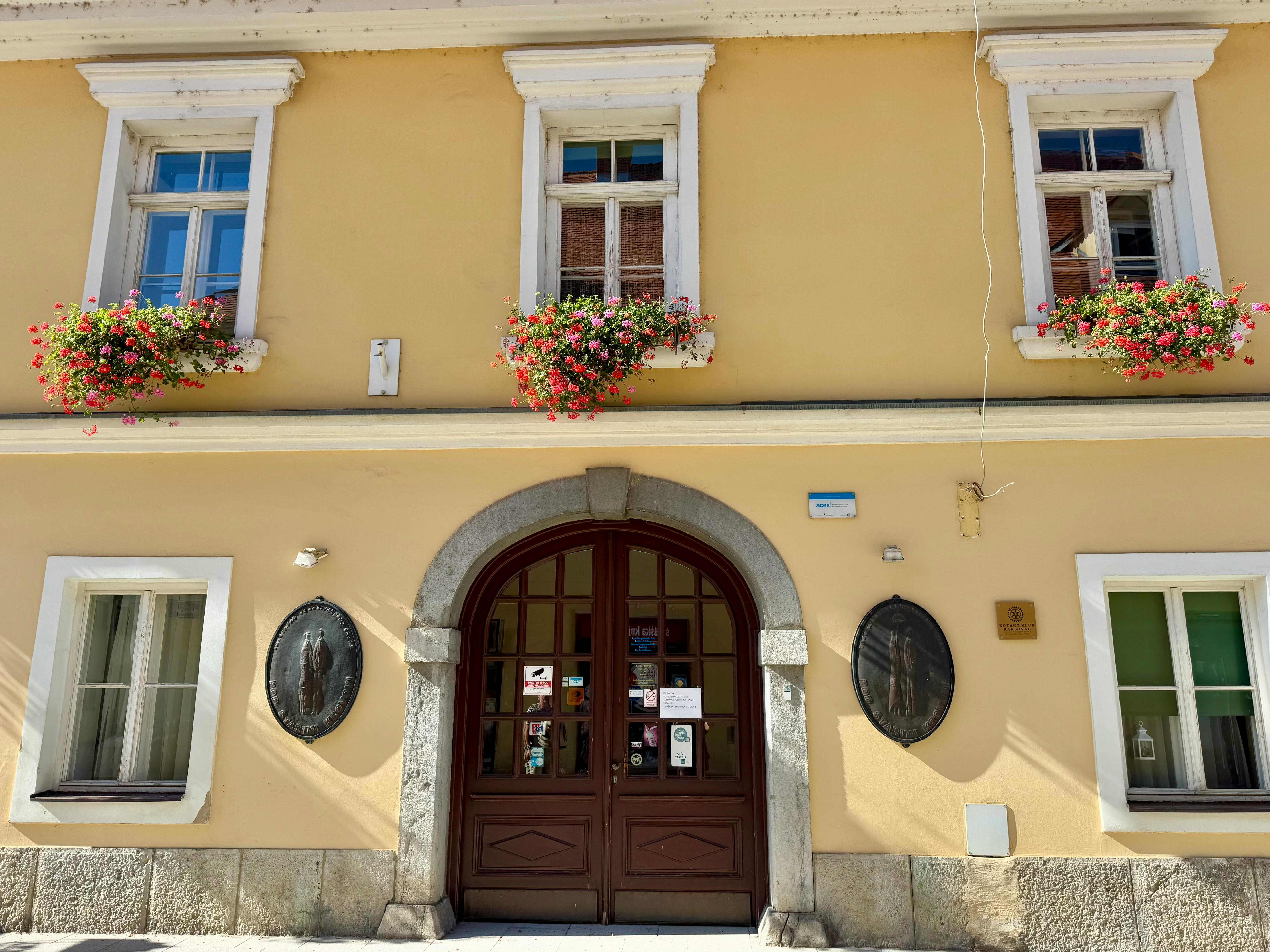 聽見生活的秘密：北美館「聽痕跡說悄悄話」展覽探索細節美學