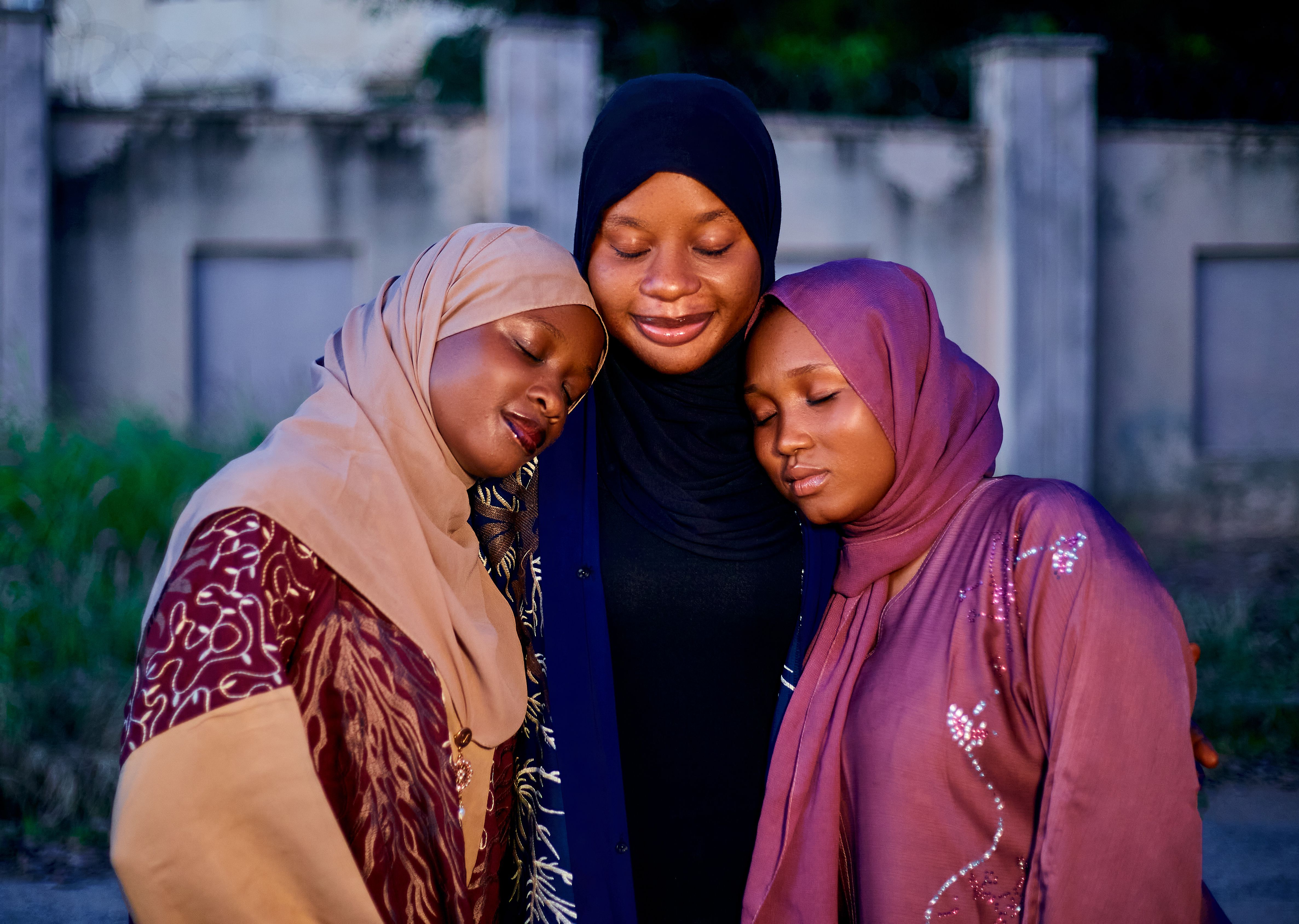 sister-freeuse-photos-download-the-best-free-sister-freeuse-stock