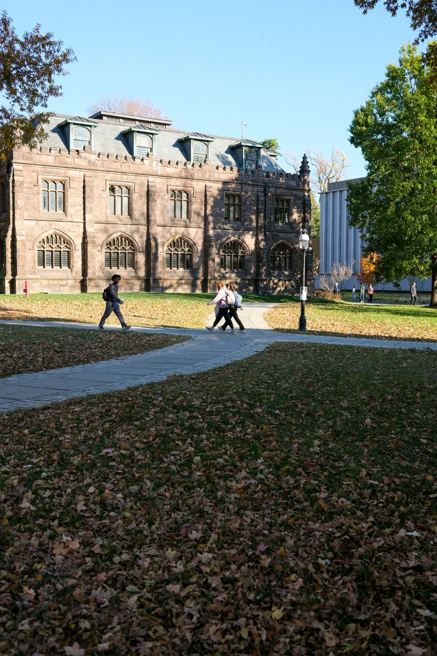 Hampshire College v Massachusetts končí: Finančné problémy a pokles záujmu študentov prinútili slávnu školu zatvoriť brány