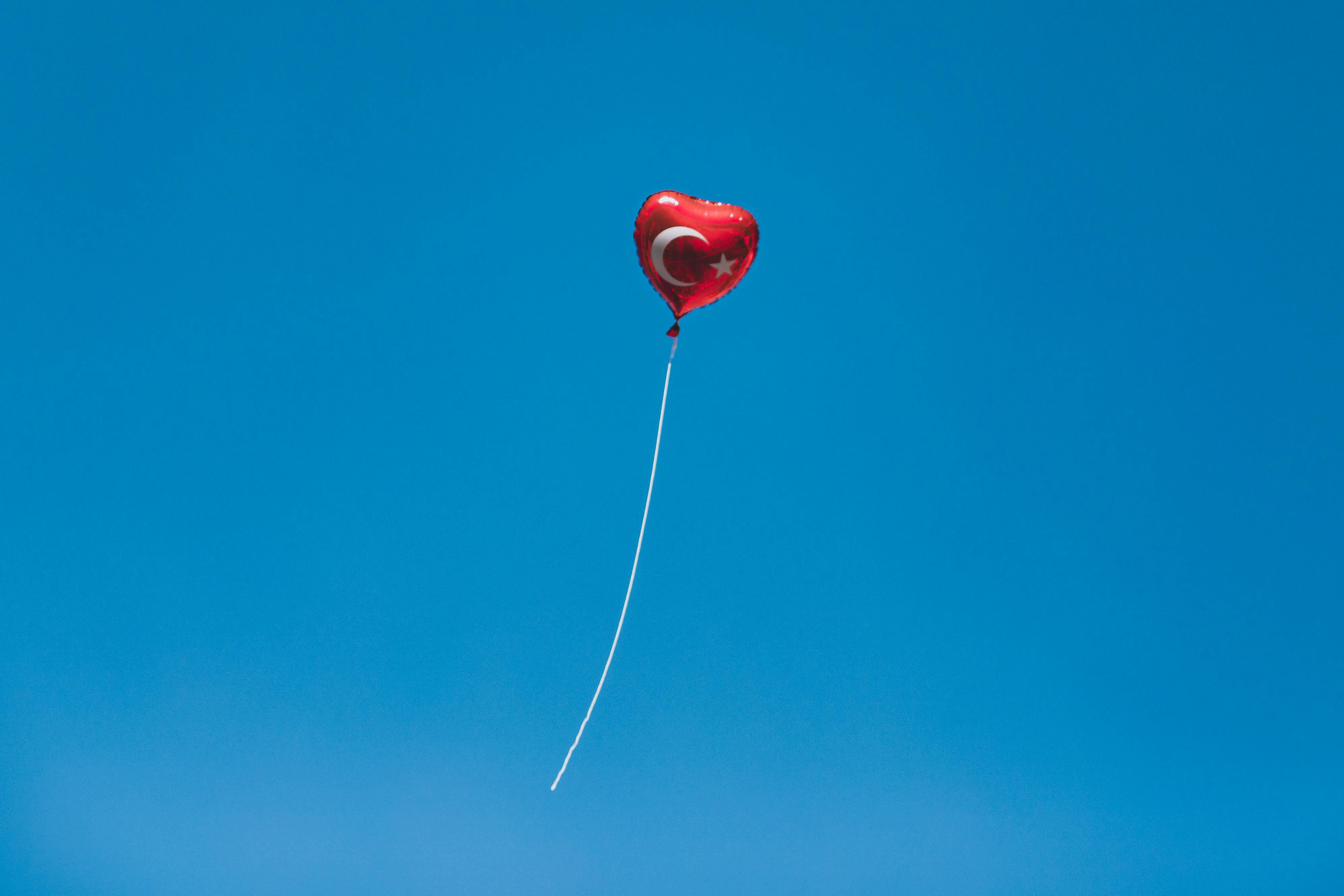 How psychologists can spot red flags in mental health apps — Photo by Talha Uğuz on Pexels