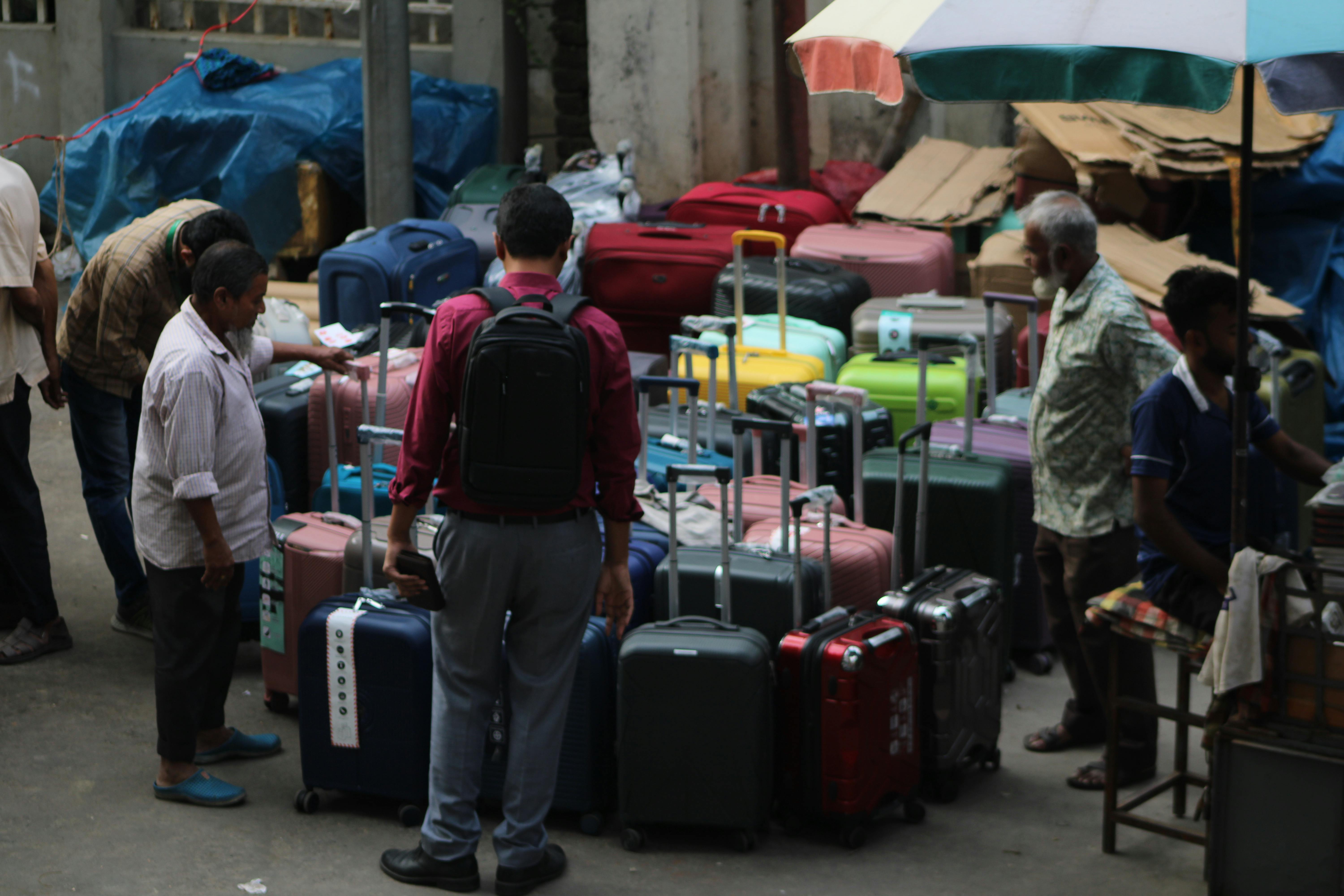 The Best Travel Gear and Accessories — Photo by Jahra Tasfia Reza on Pexels