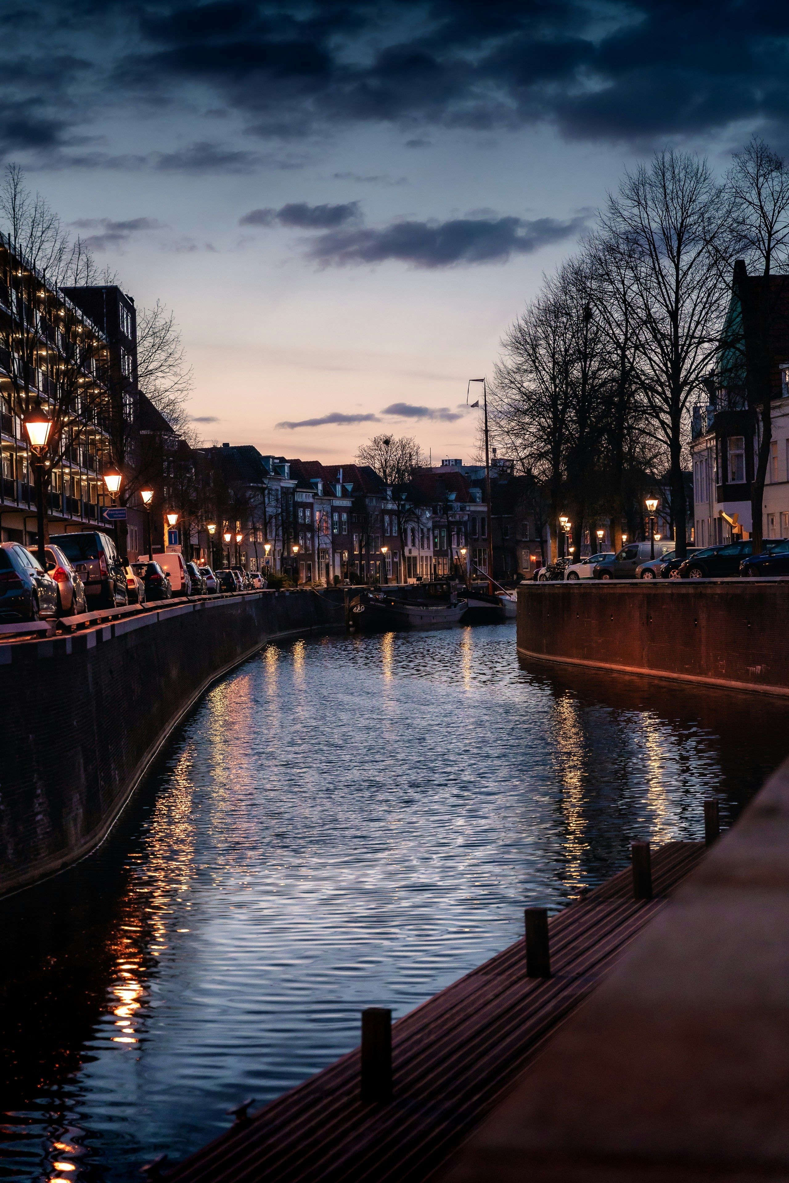 Tinder's Dutch Biometric Mandate: A Test of Privacy vs. Dependency