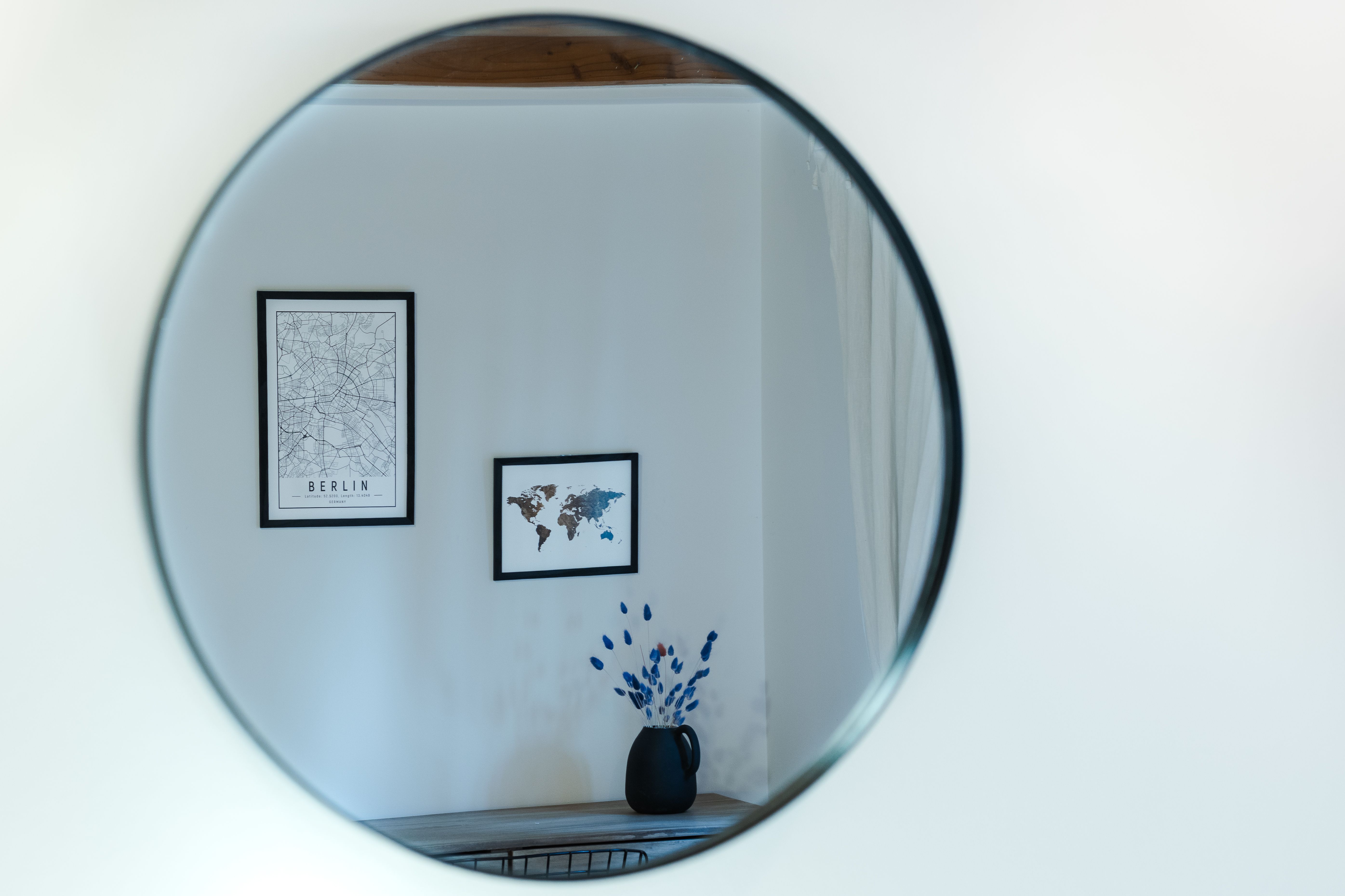 DIY-minimalistische Wanddeko: 4 einfache + stilvolle Ideen — Hero-Aufnahme