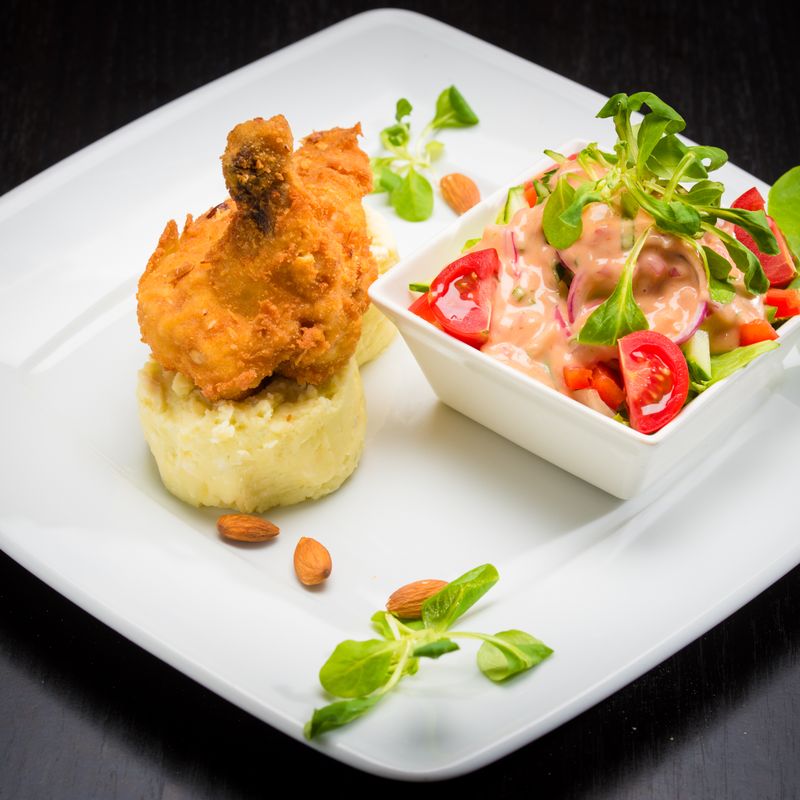 Chicken Salad with Pineapple and Almonds