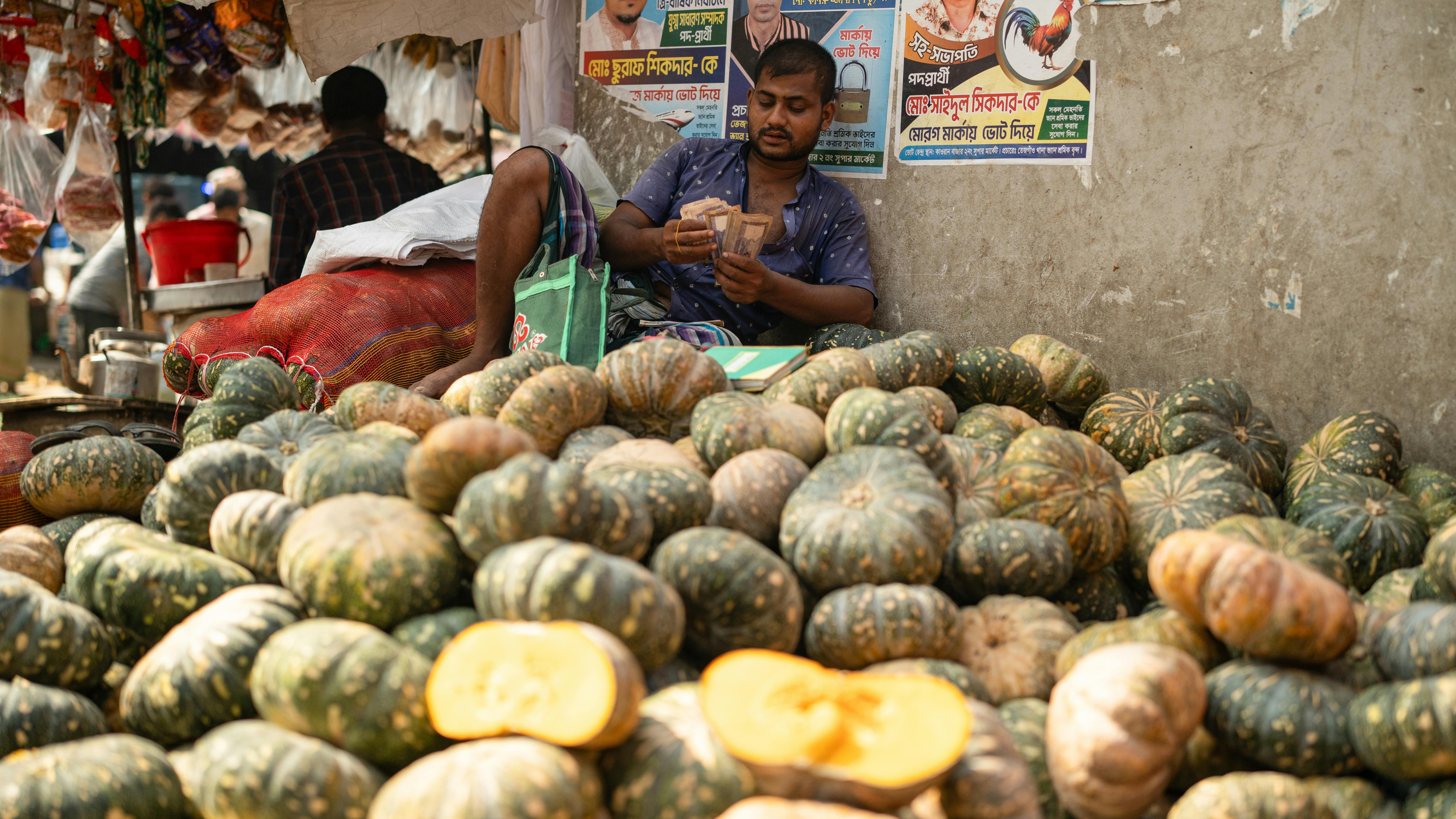 財經：全球央行瘋狂囤金！這國連續12個月持續買進黃金
