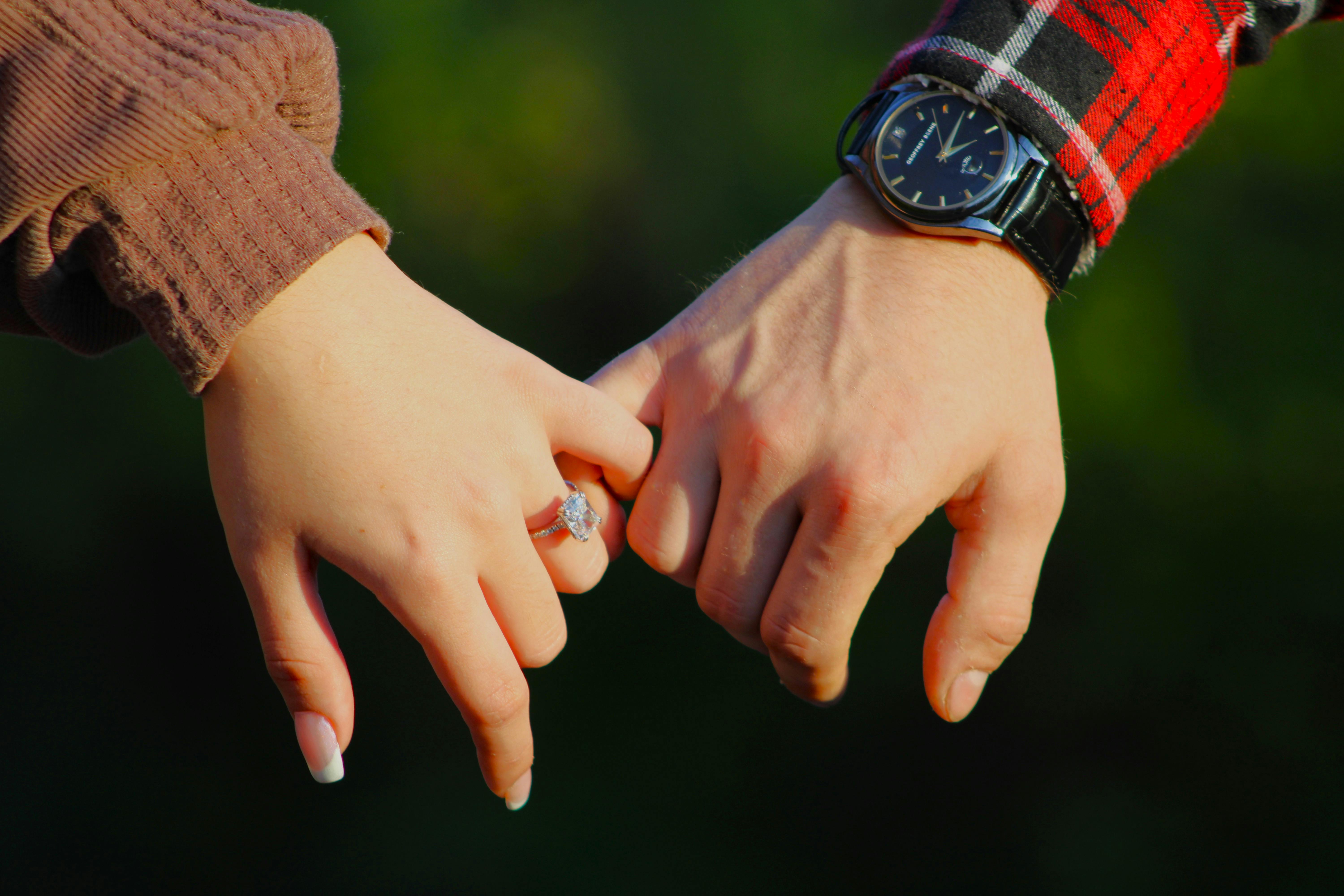 Free stock photo of autumn aesthetic, couples photography, engagement photo