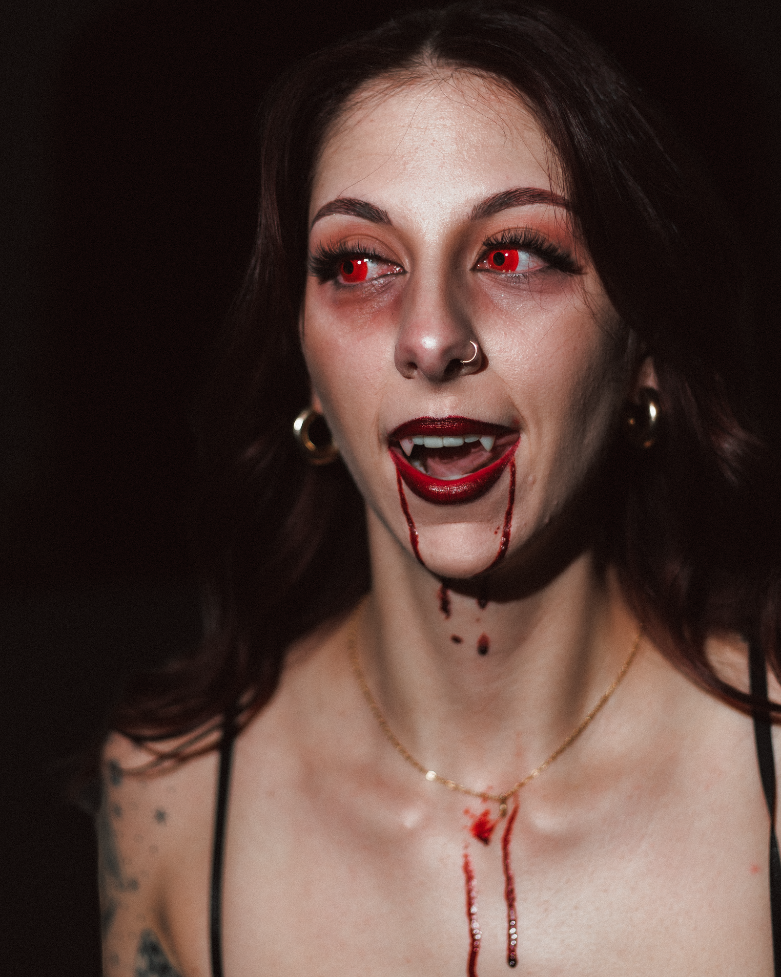 Horror Red Background Photos, Download The BEST Free Horror Red ...