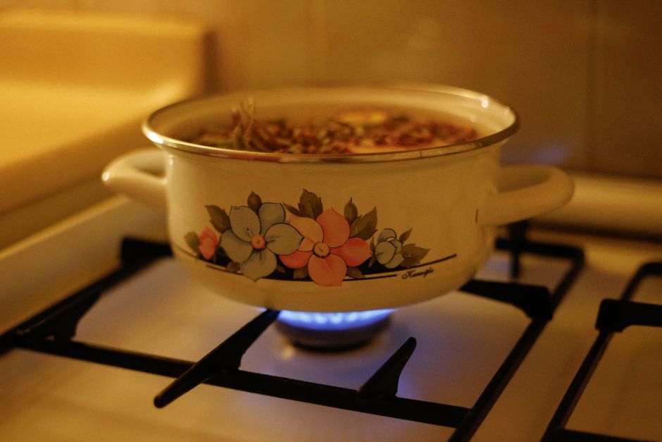 Koreai tteokbokki – az utcai fűszeres rizstészta titkai – tteokbokki cooking process pot