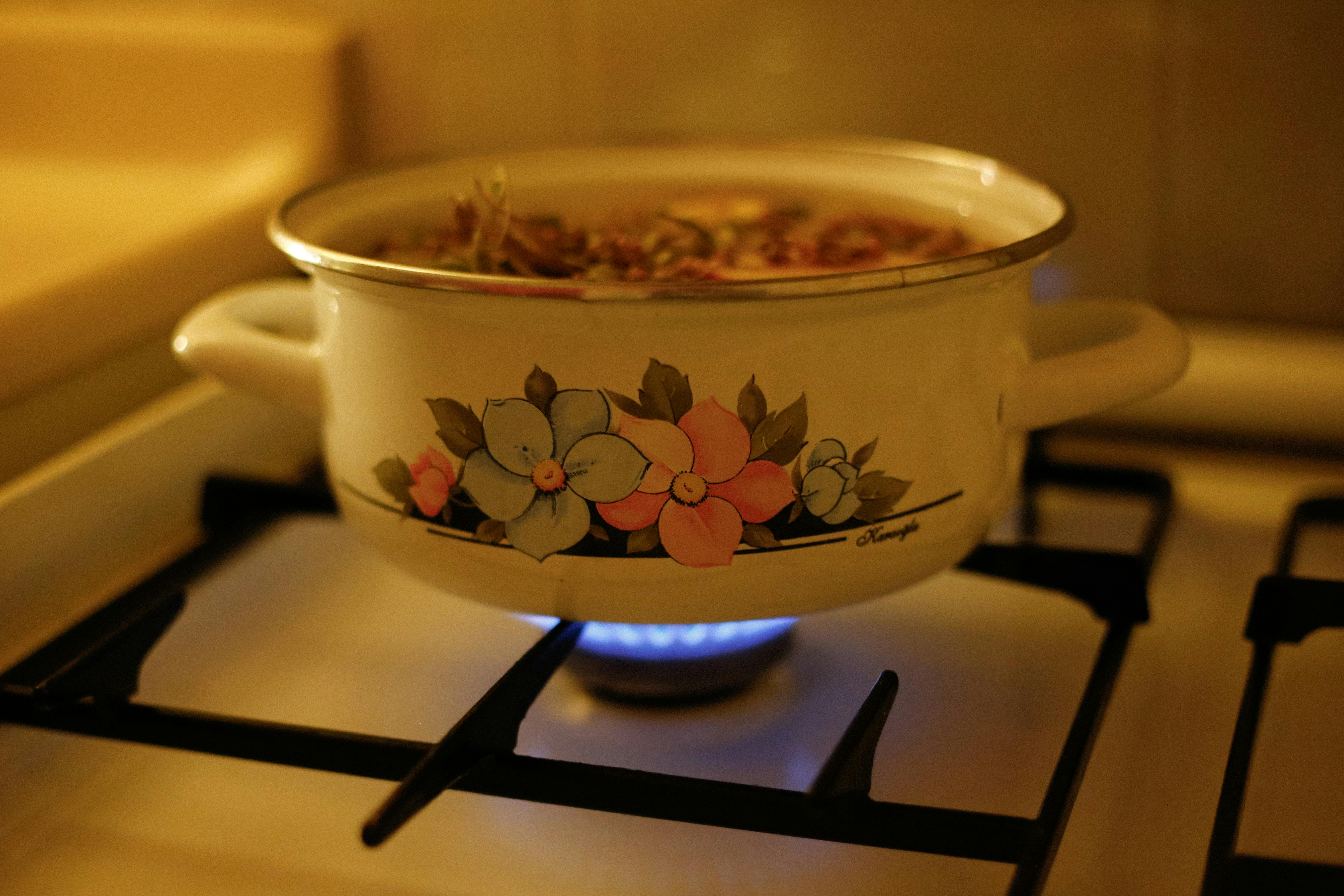 home cooking — Photo by betül nur akyürek on Pexels